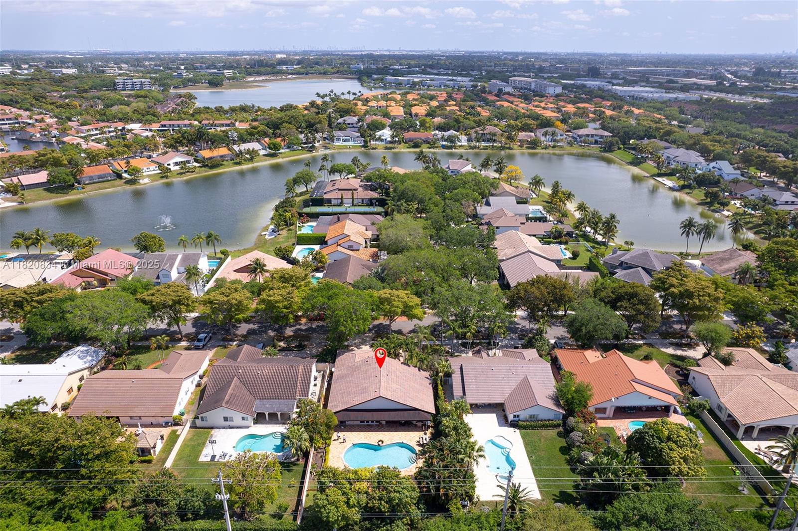 14460 Glencairn Rd, Miami Lakes, Florida image 30