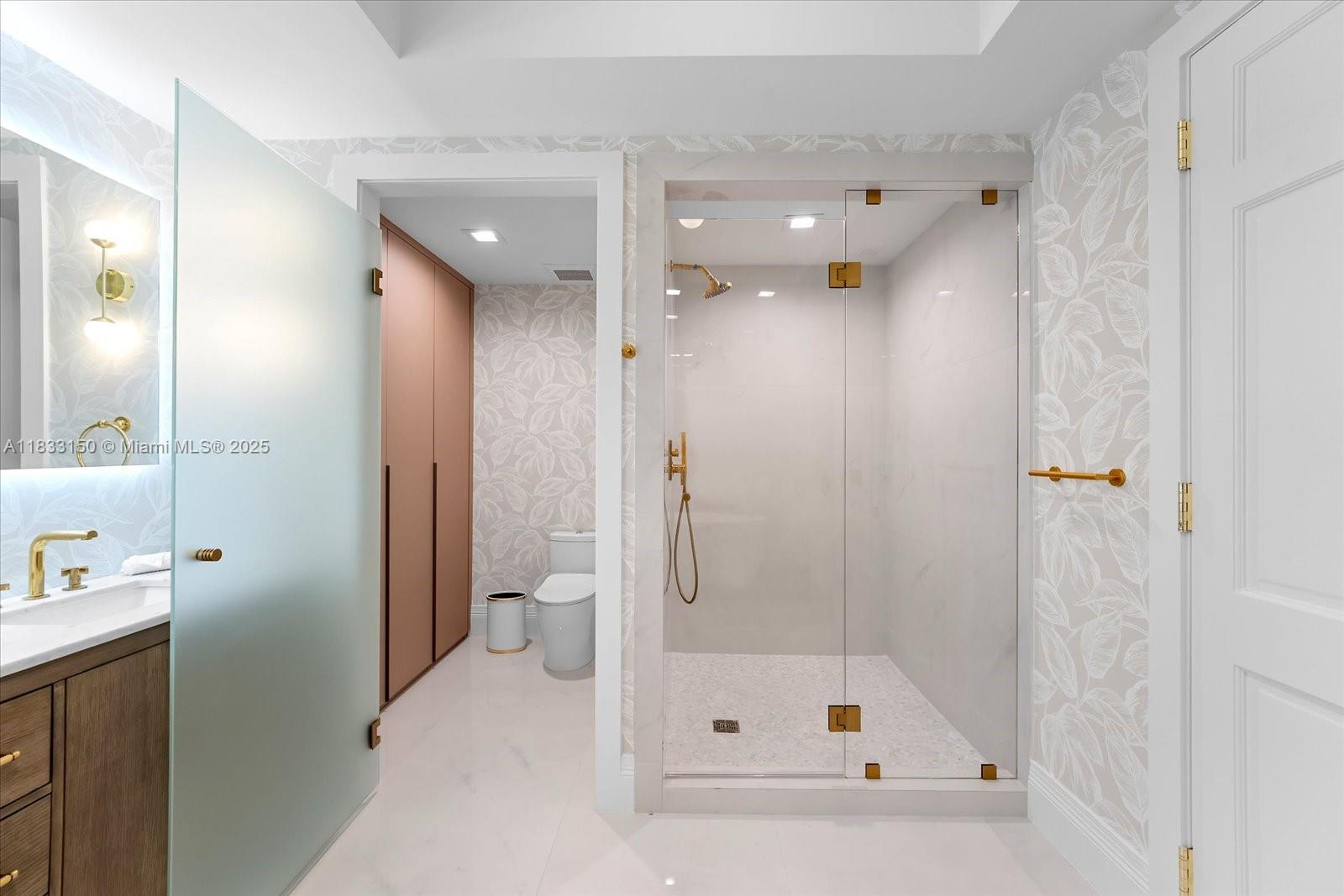 7441 Fisher Island Dr #7441, Miami Beach, Florida image 21