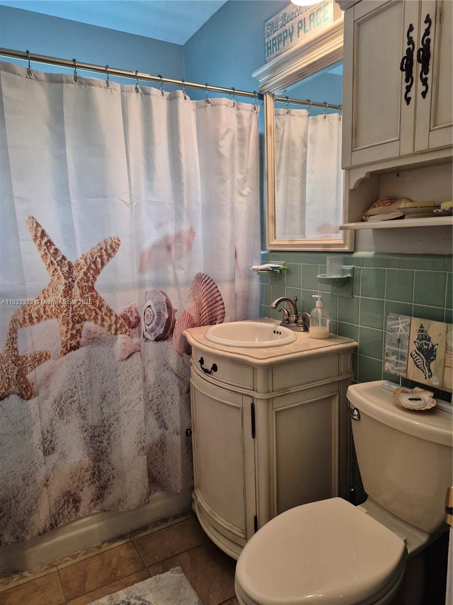 Residential, Homestead, Florida image 20
