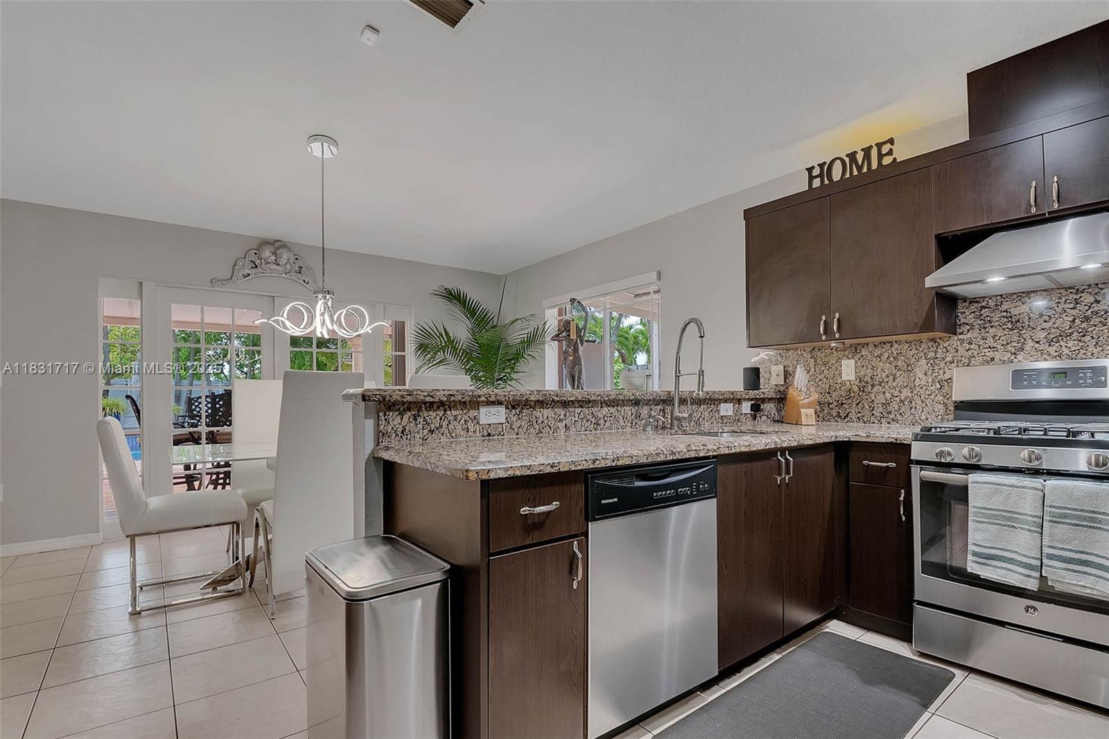 25235 SW 133rd Ave, Homestead, Florida image 11