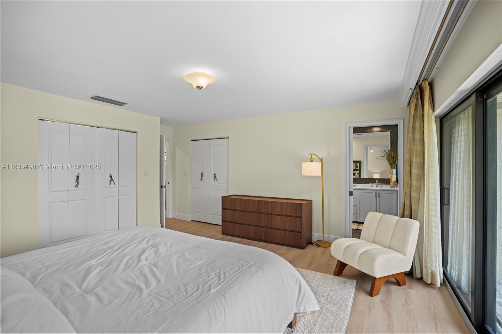 Property photo # 8
