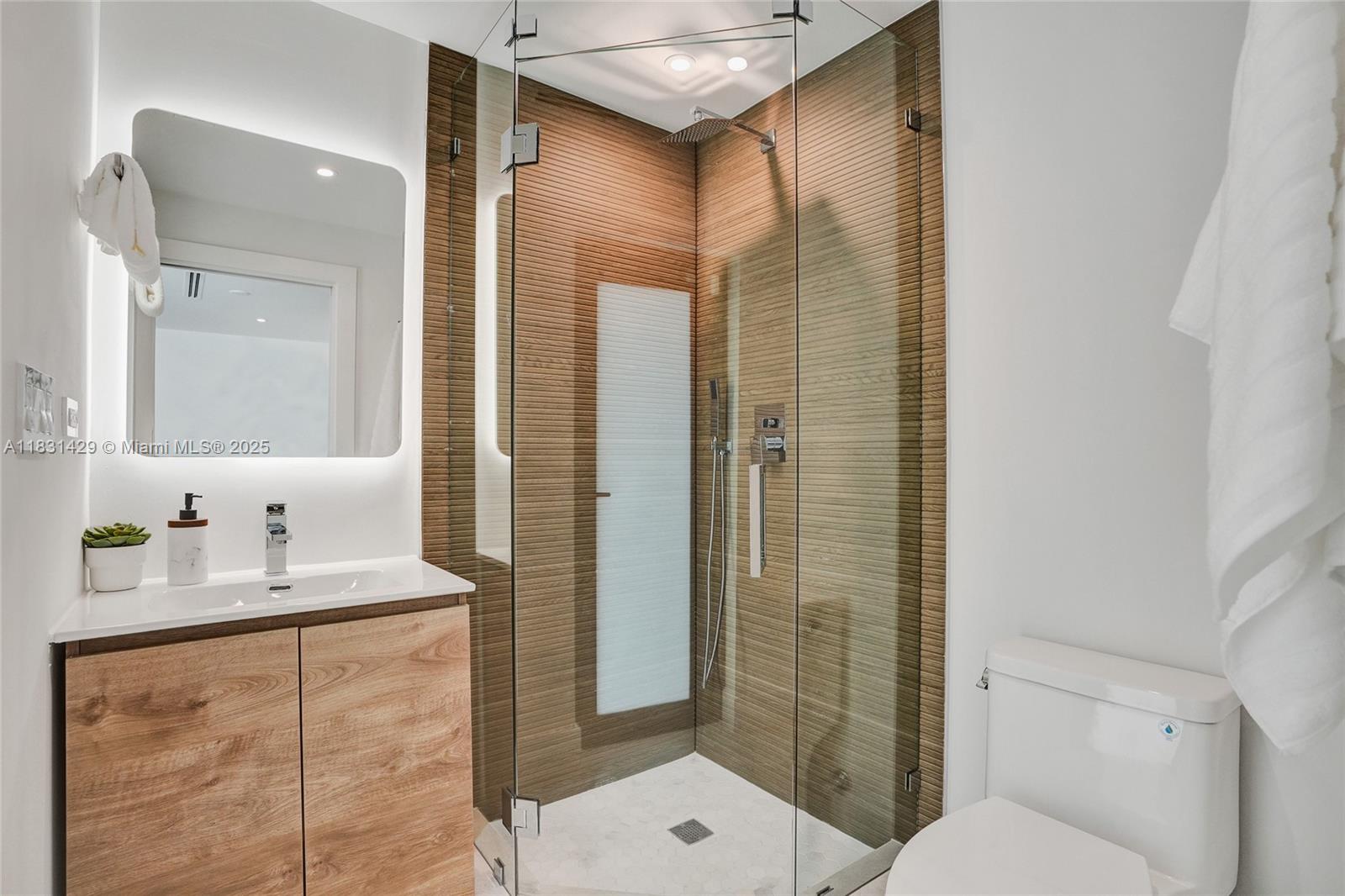 3645 SW 1st Ave, Miami, Florida image 16