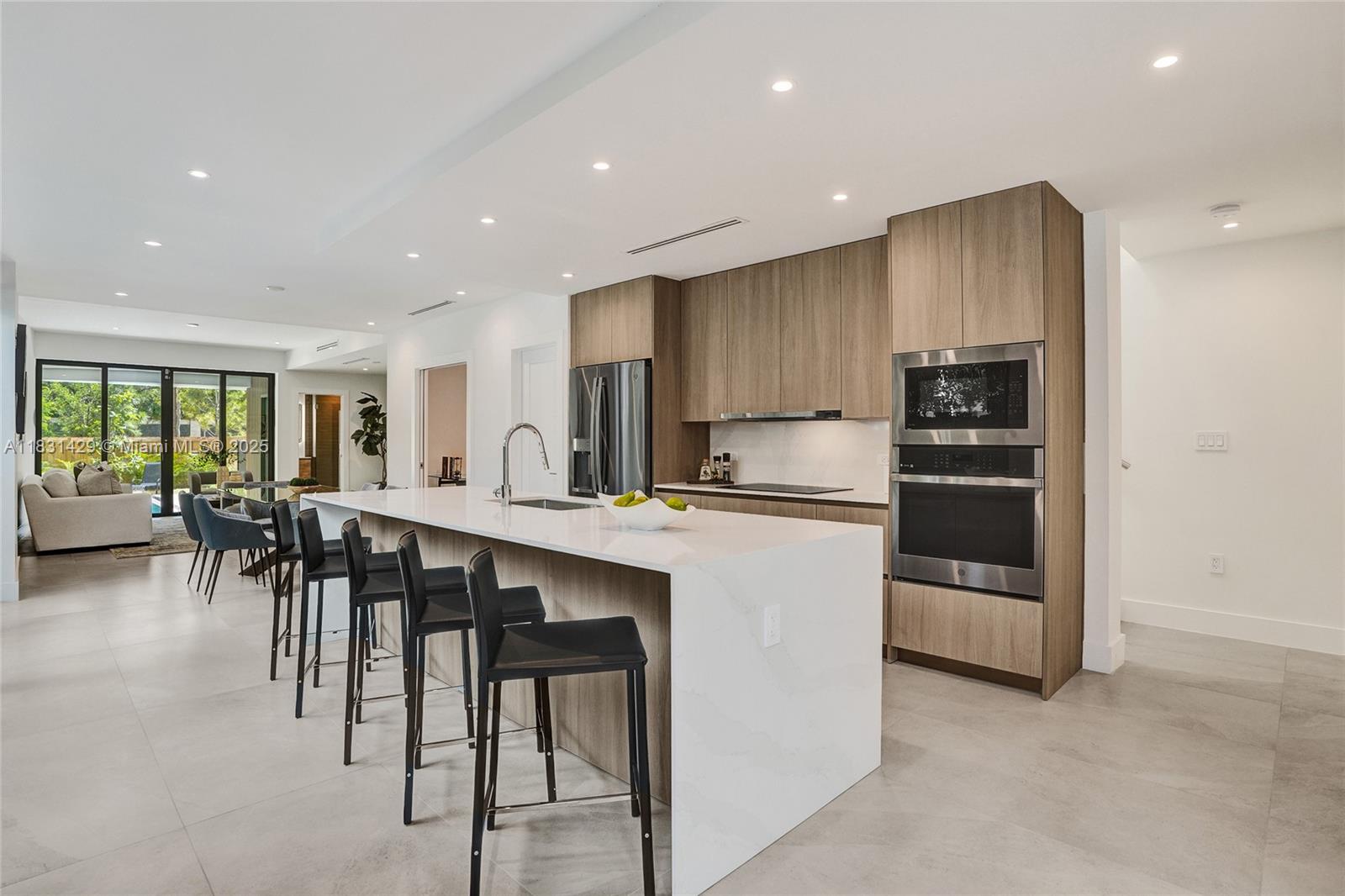 3645 SW 1st Ave, Miami, Florida image 6