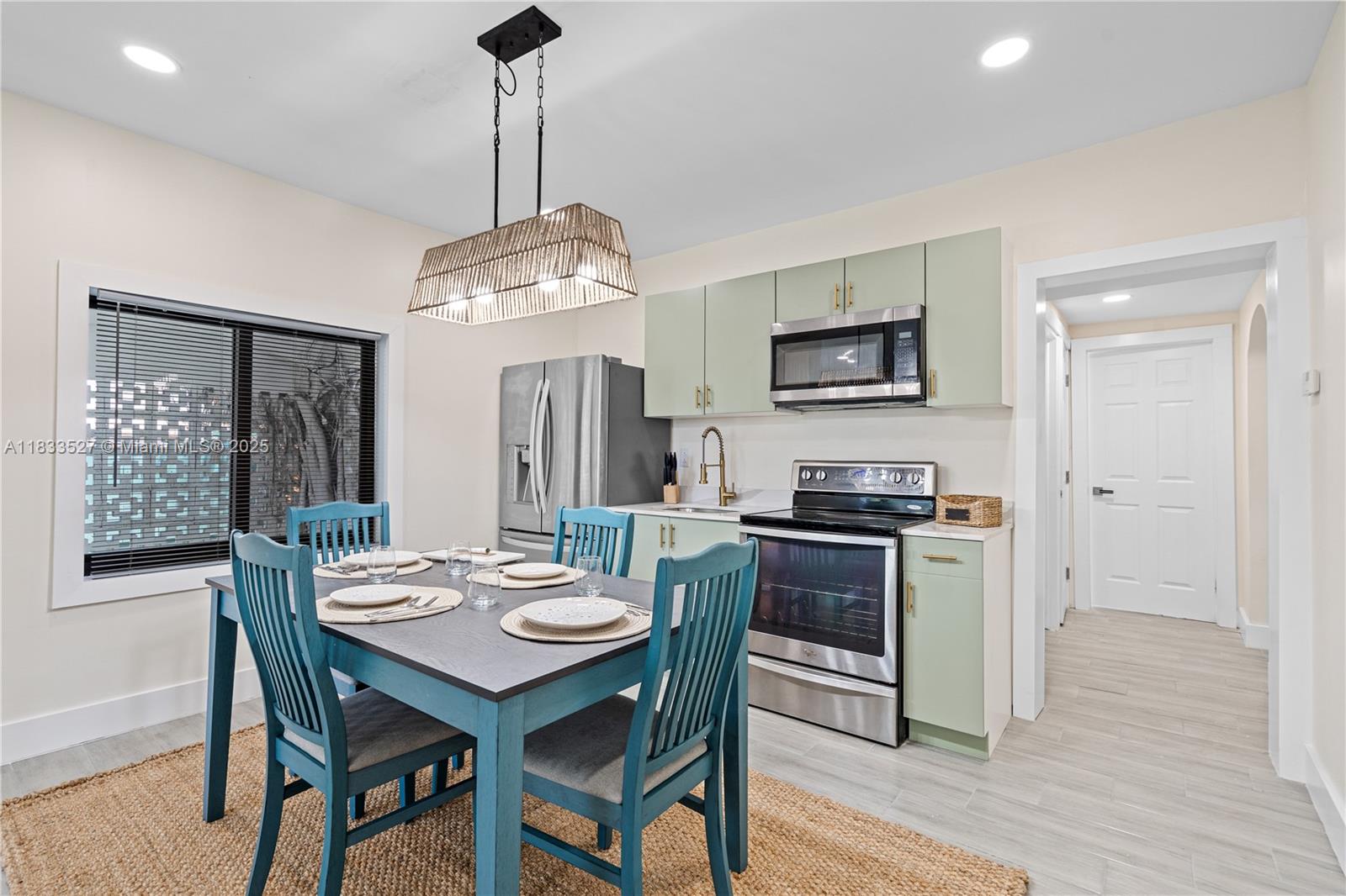 742 NW 70th St, Miami, Florida image 14