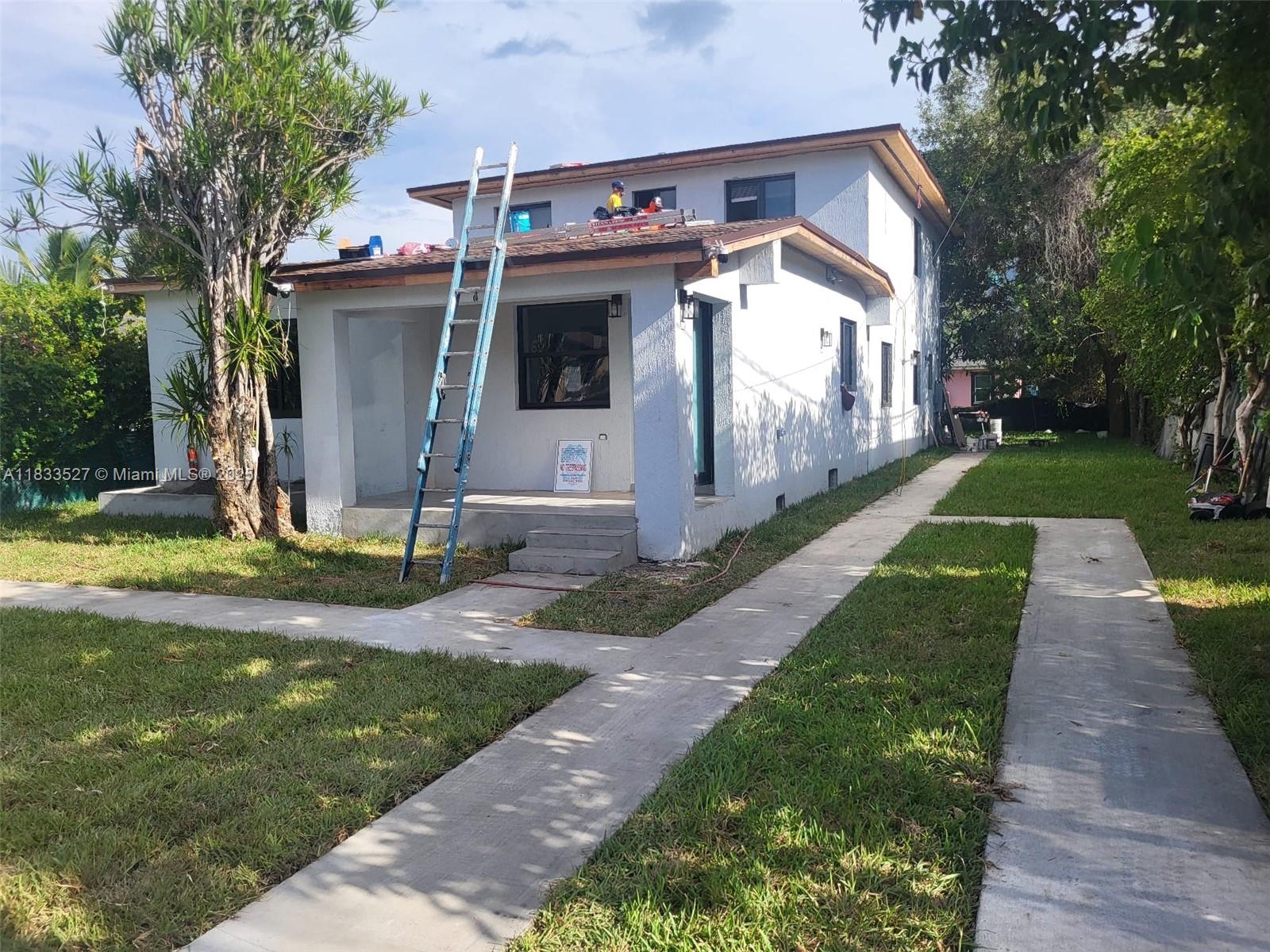 742 NW 70th St, Miami, Florida image 2