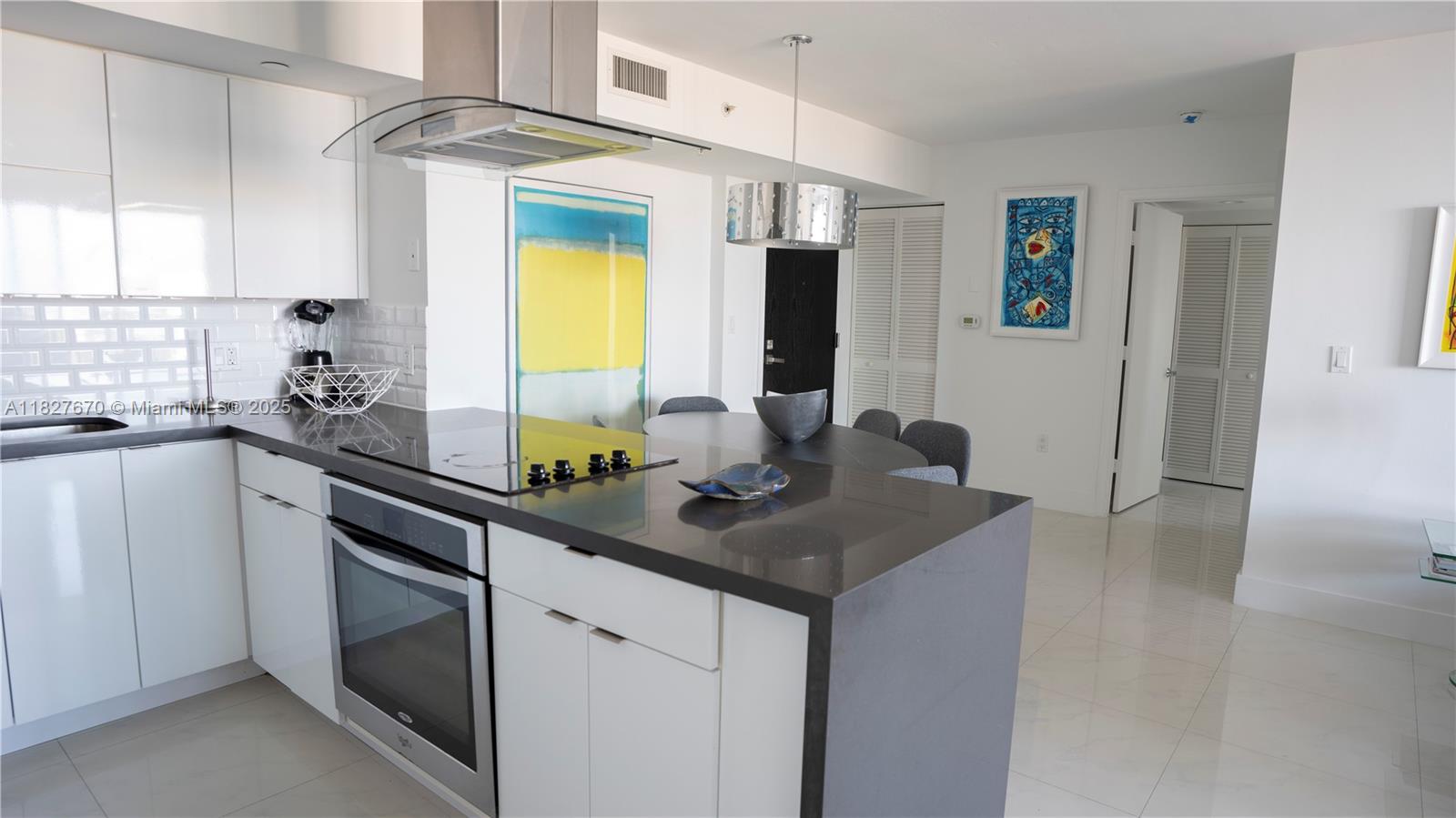 Property photo # 2