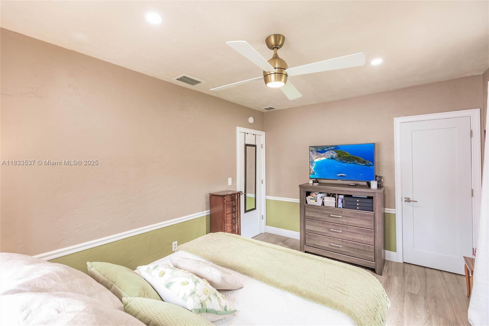 6250 SW 19th St, Miami, Florida image 22