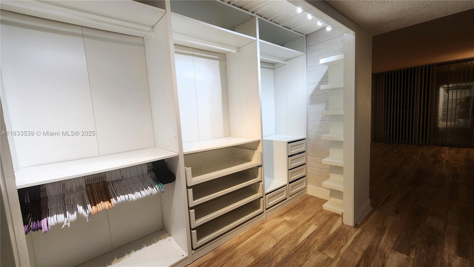18051 Biscayne Blvd #1705, Aventura, Florida image 15