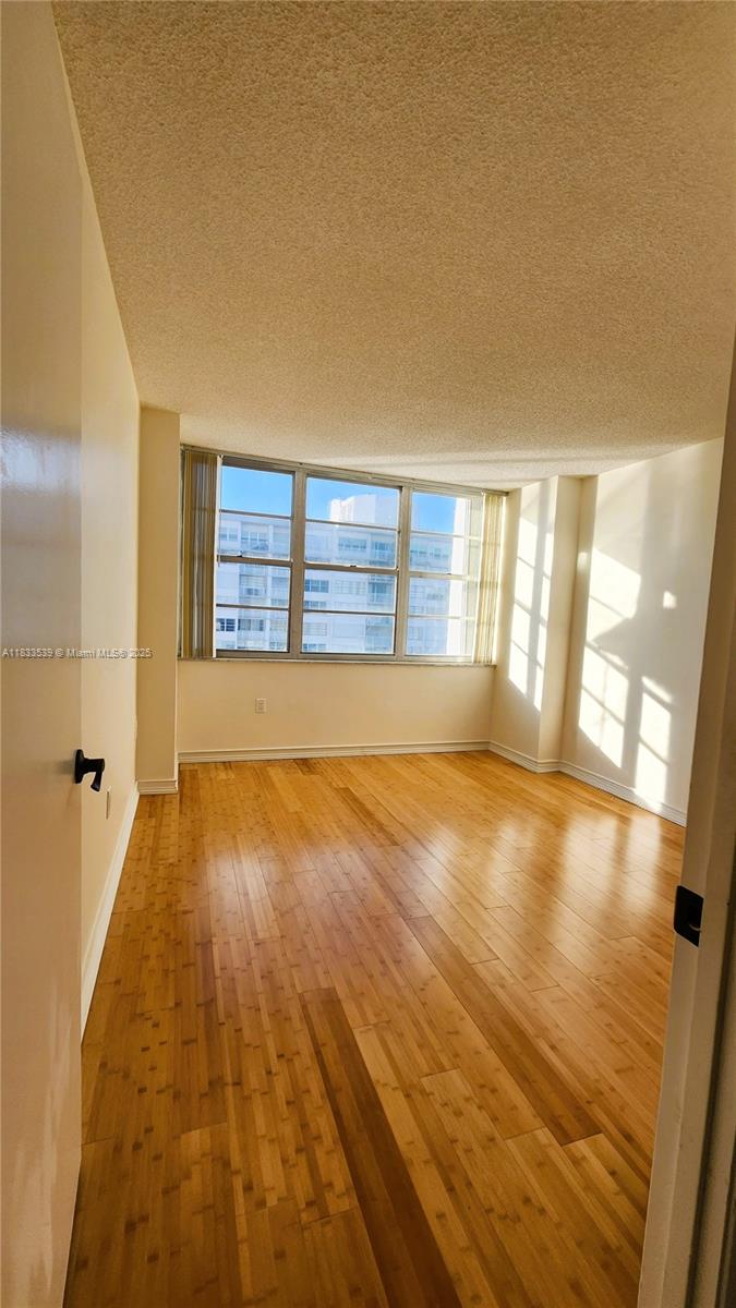 18051 Biscayne Blvd #1705, Aventura, Florida image 26