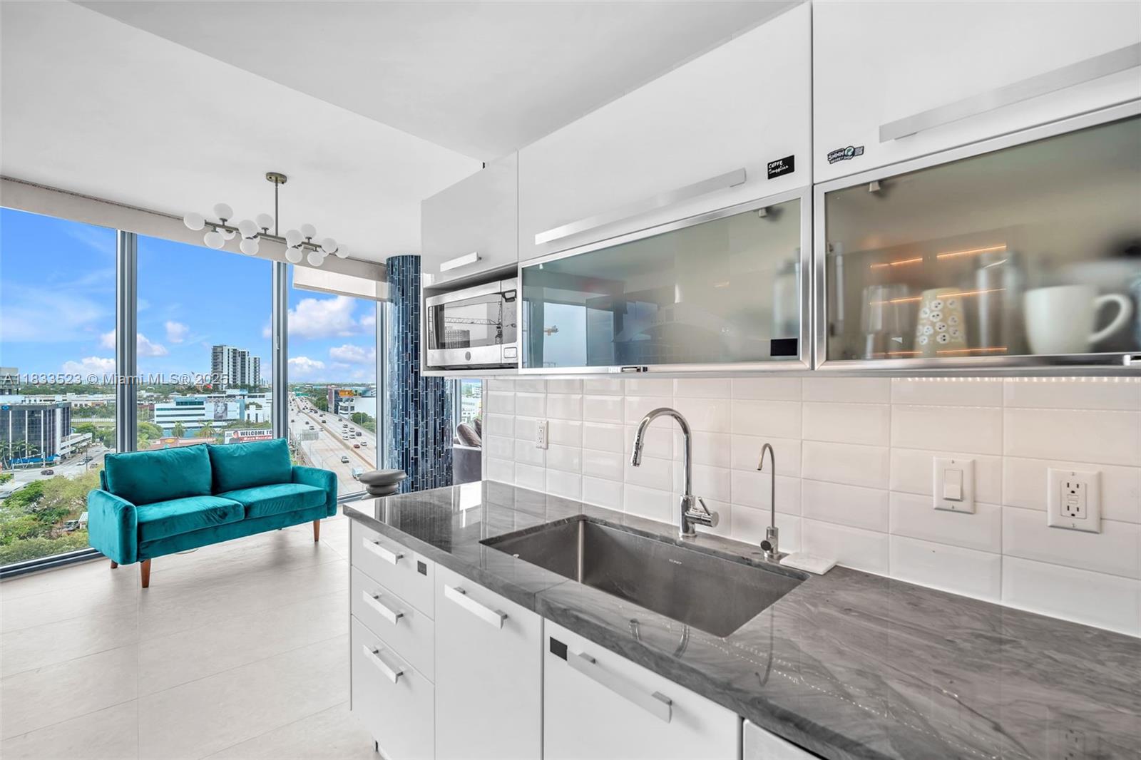 601 NE 36th St #1101, Miami, Florida image 10