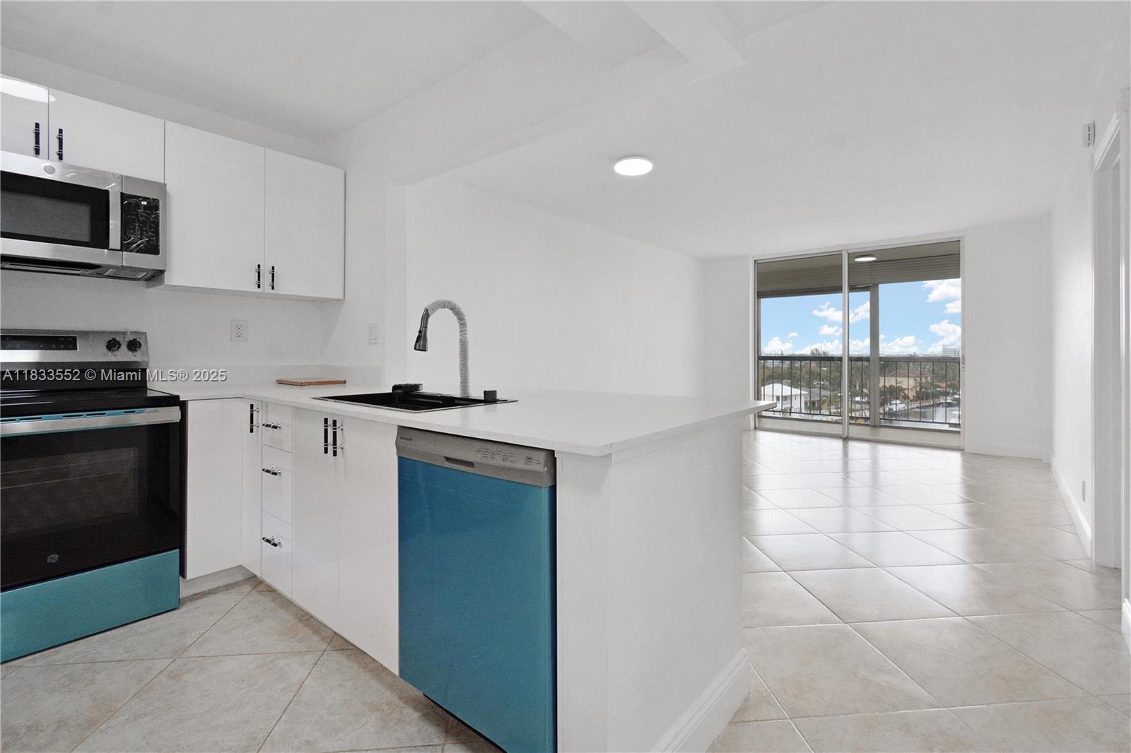 1391 S Ocean Blvd #704, Pompano Beach, Florida image 7