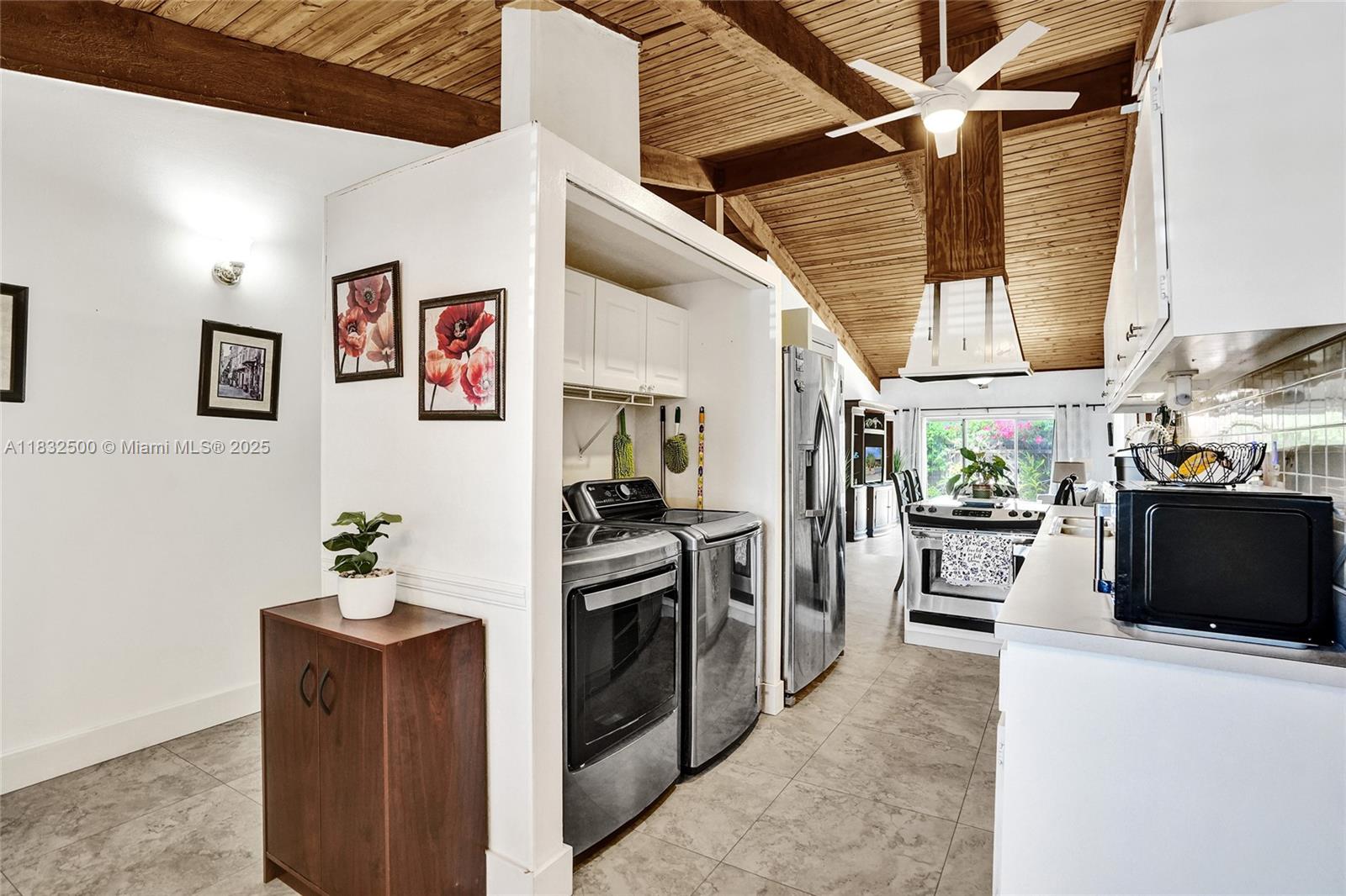 2251 Dogwood Ct, Pembroke Pines, Florida image 15