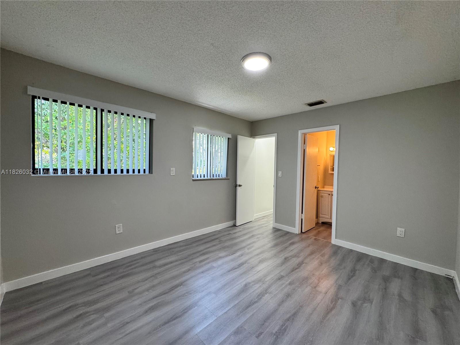 2237 Taylor St, Hollywood, Florida image 11