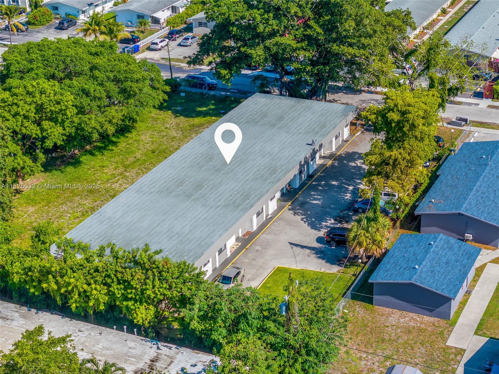 2237 Taylor St, Hollywood, Florida image 22