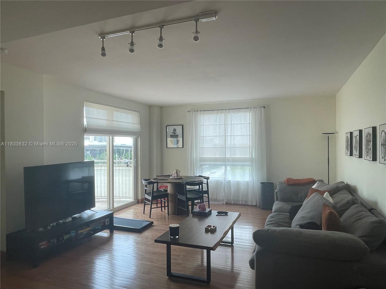 Property photo # 0