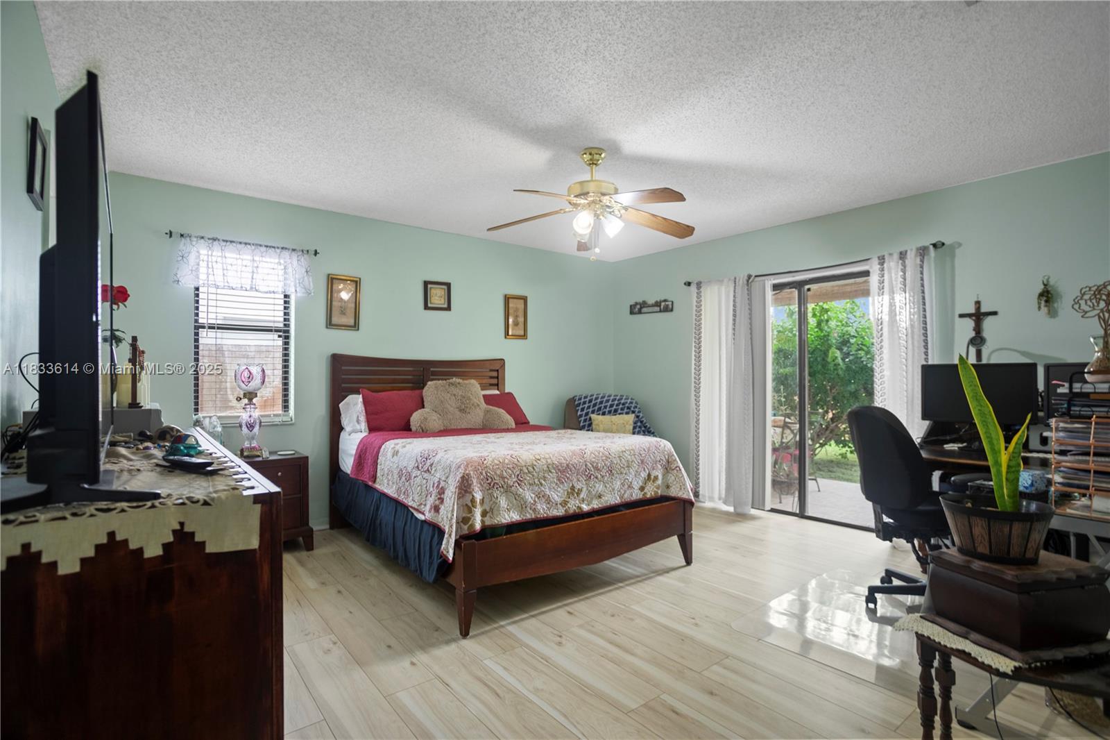 15824 Cotswold Ct, Davie, Florida image 10