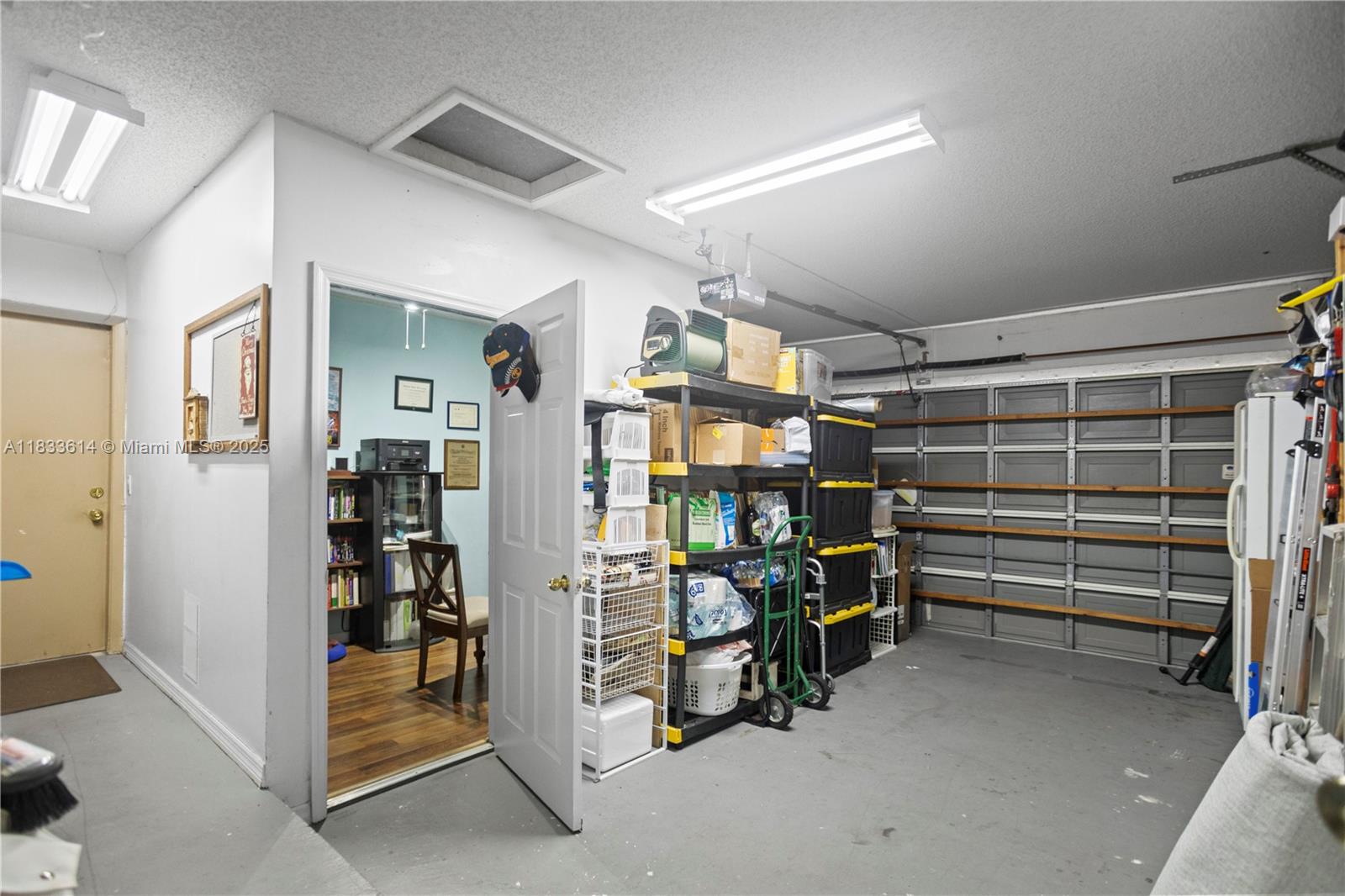 15824 Cotswold Ct, Davie, Florida image 30