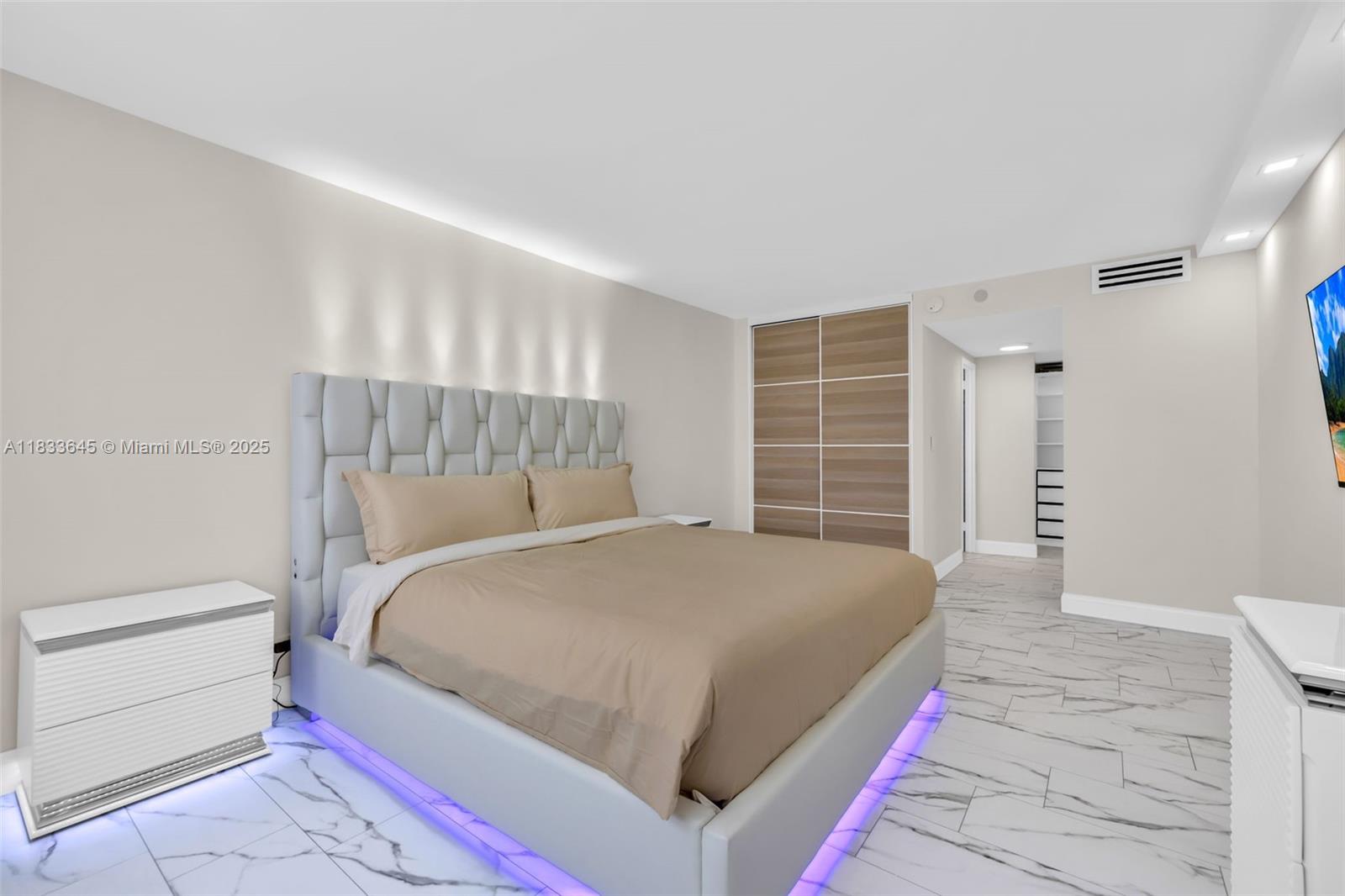251 174th St #1415, Sunny Isles Beach, Florida image 14