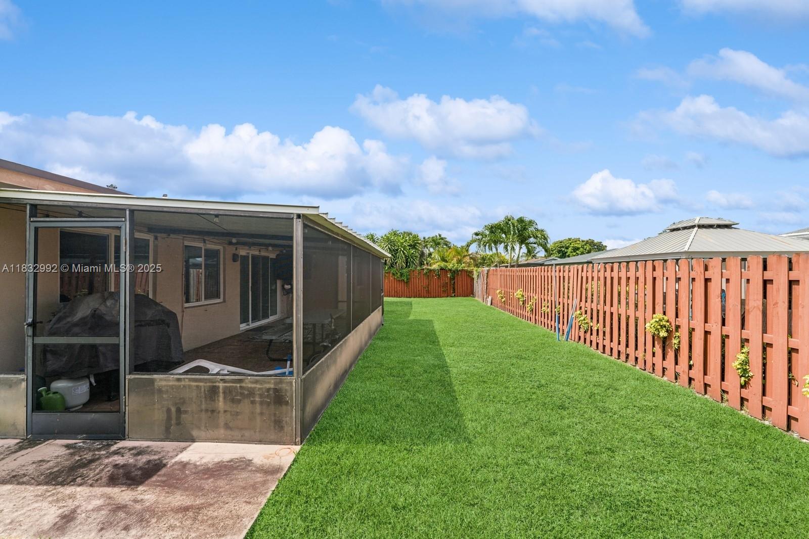 8107 NW 73rd Ter, Tamarac, Florida image 27