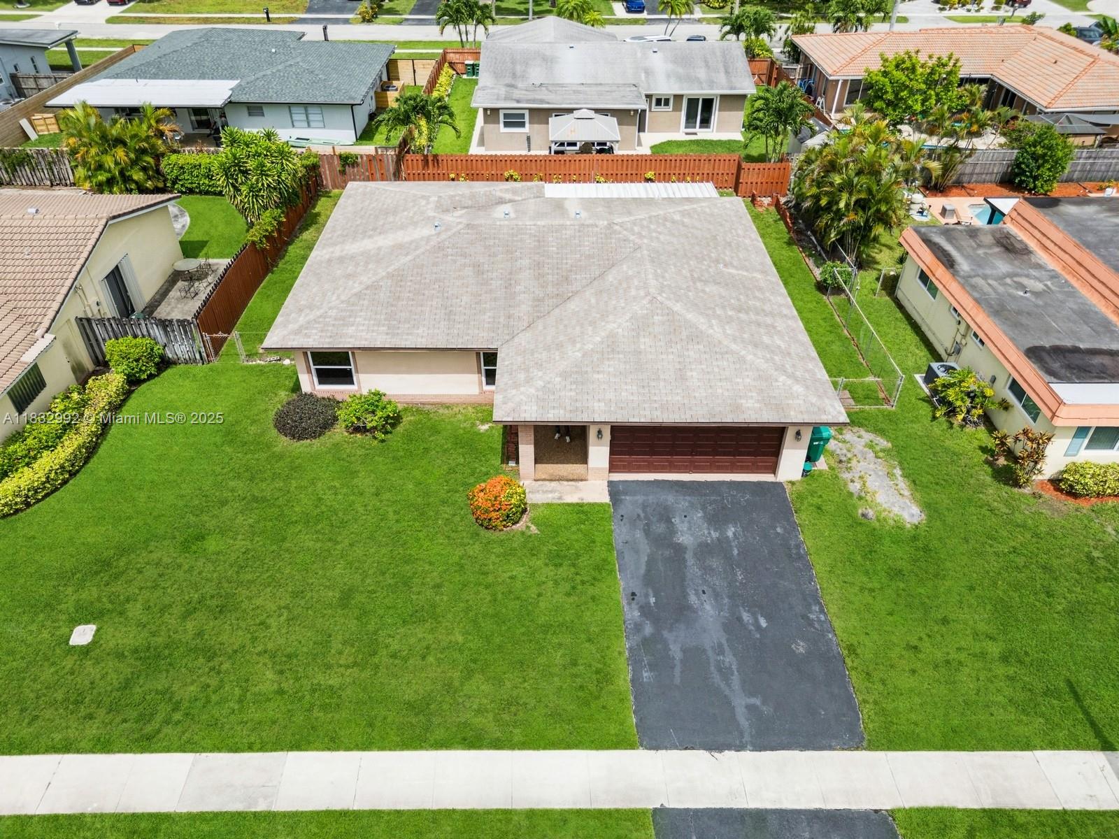 8107 NW 73rd Ter, Tamarac, Florida image 29