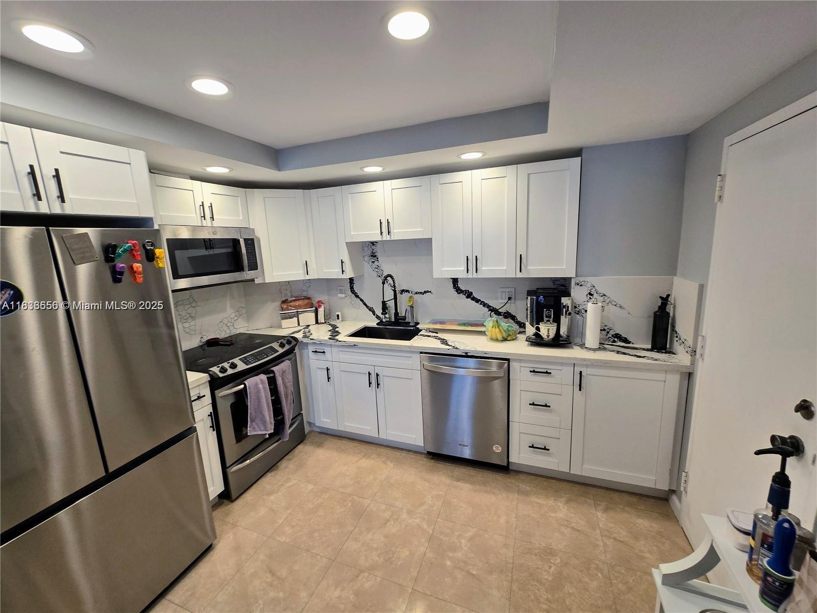 500 Bayview Dr #732, Sunny Isles Beach, Florida image 8
