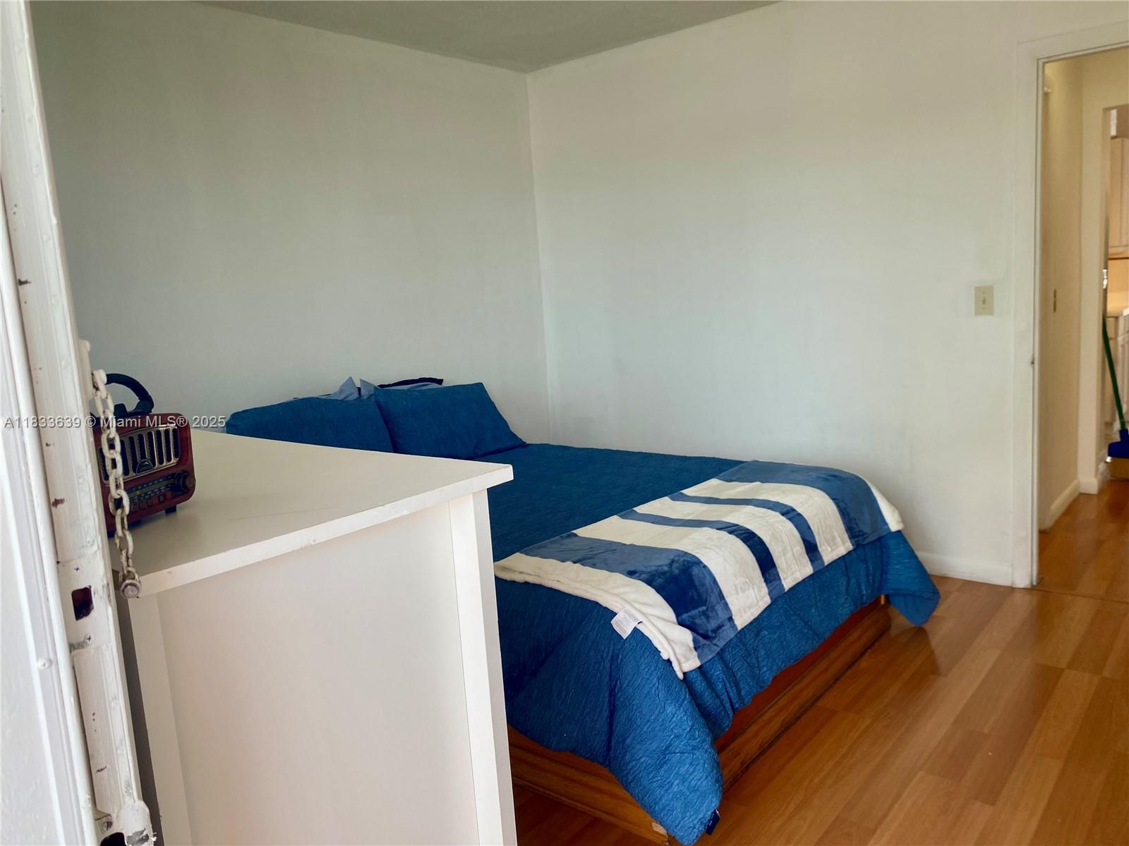 820 SW 11th Ave #15B, Hallandale Beach, Florida image 11