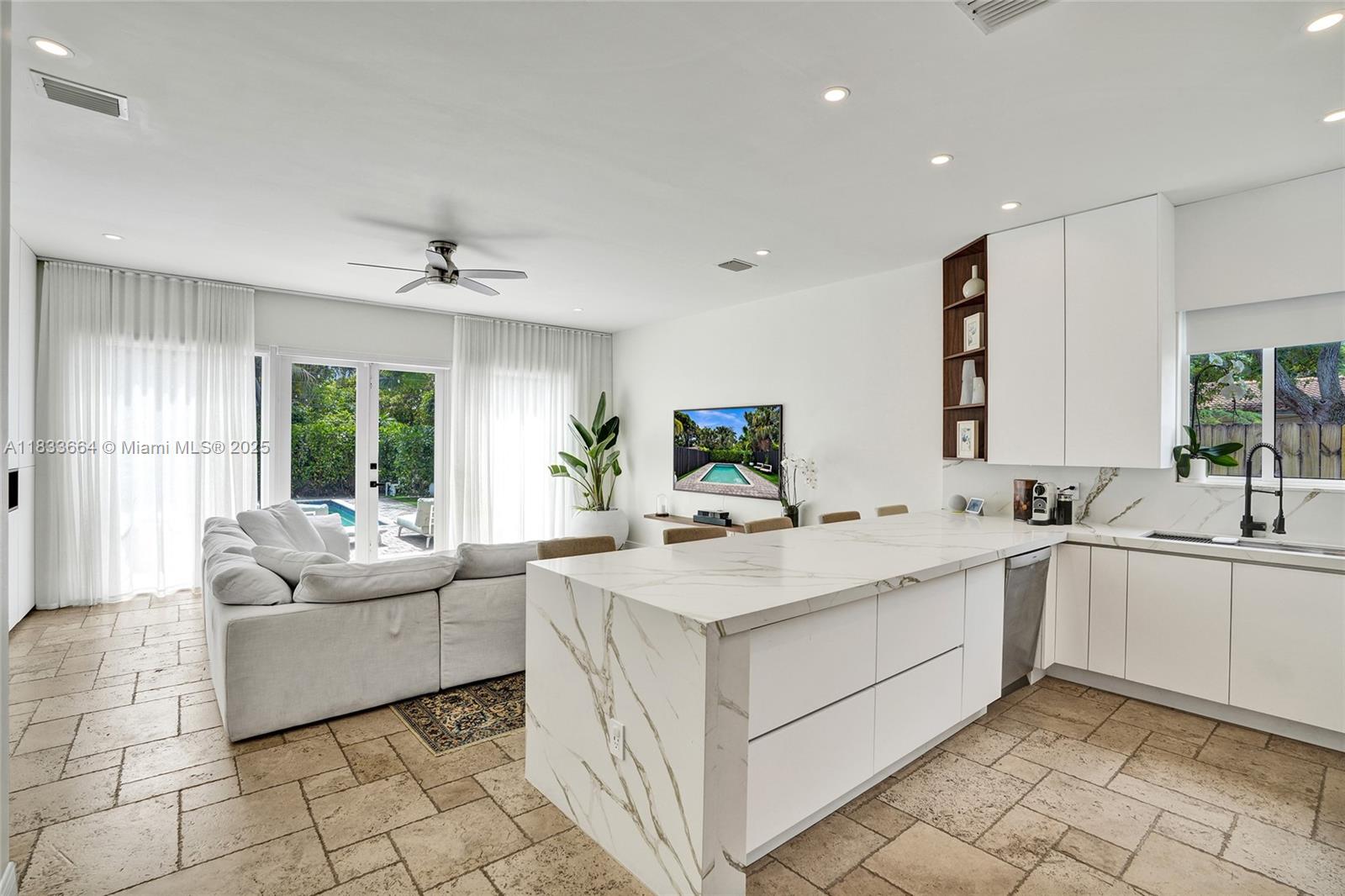 Property photo # 6