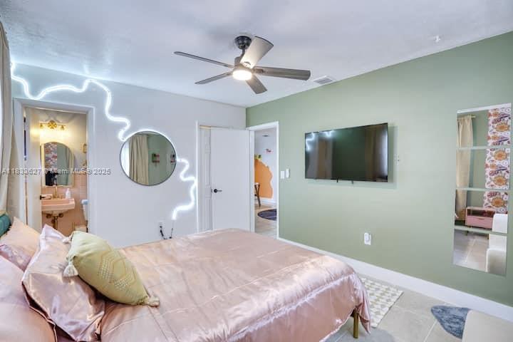 6443 Perry St, Hollywood, Florida image 8