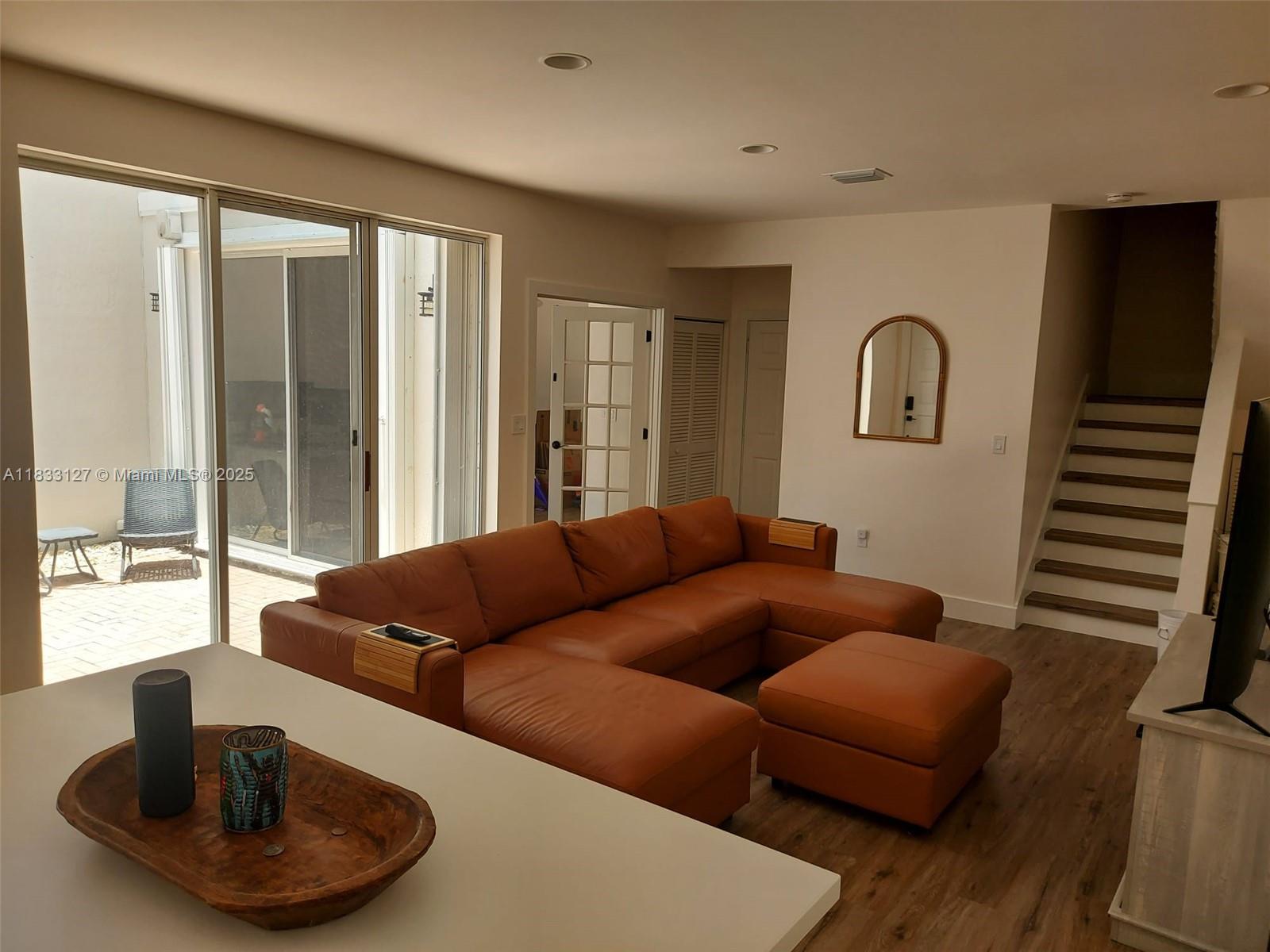 1542 Yellowheart Way, Hollywood, Florida image 16