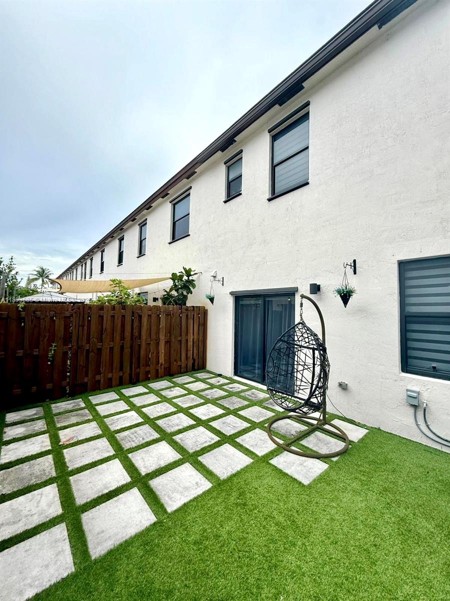 Property photo # 2