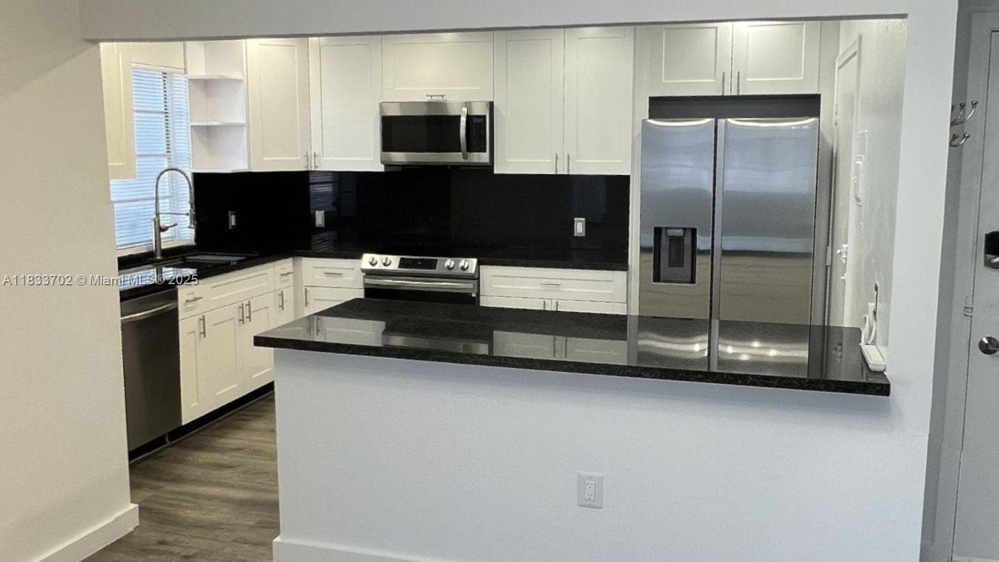 1020 Meridian Ave #201, Miami Beach, Florida image 2