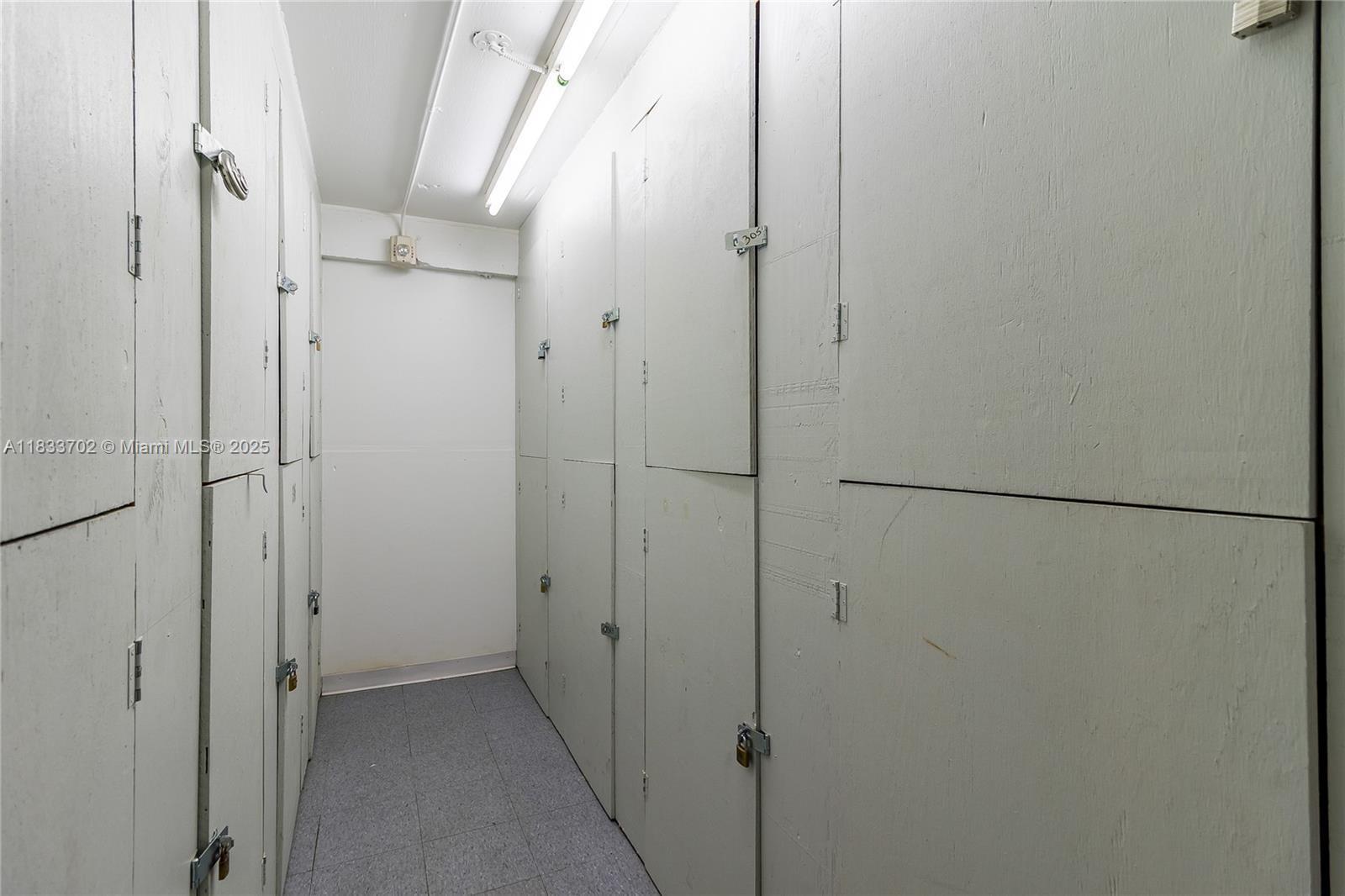 1020 Meridian Ave #201, Miami Beach, Florida image 35