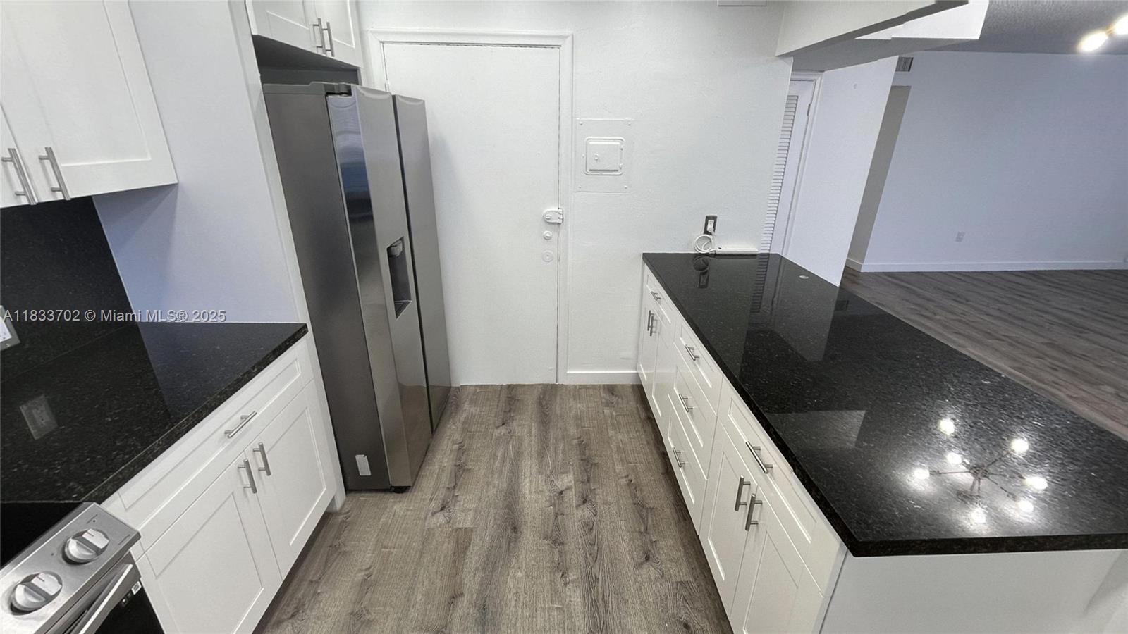 1020 Meridian Ave #201, Miami Beach, Florida image 4