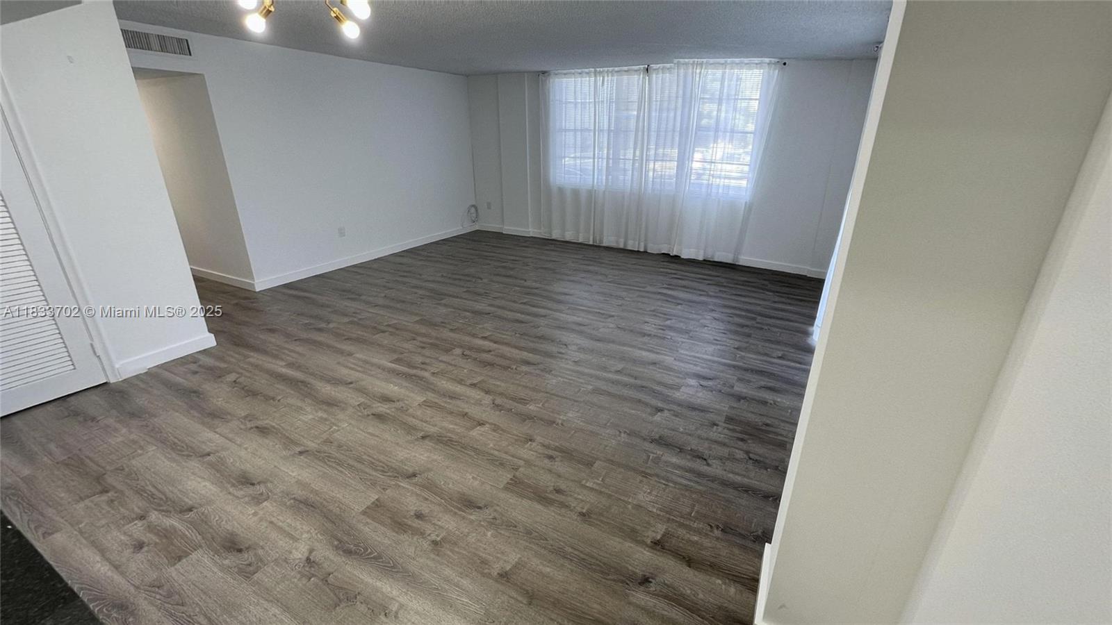 1020 Meridian Ave #201, Miami Beach, Florida image 9