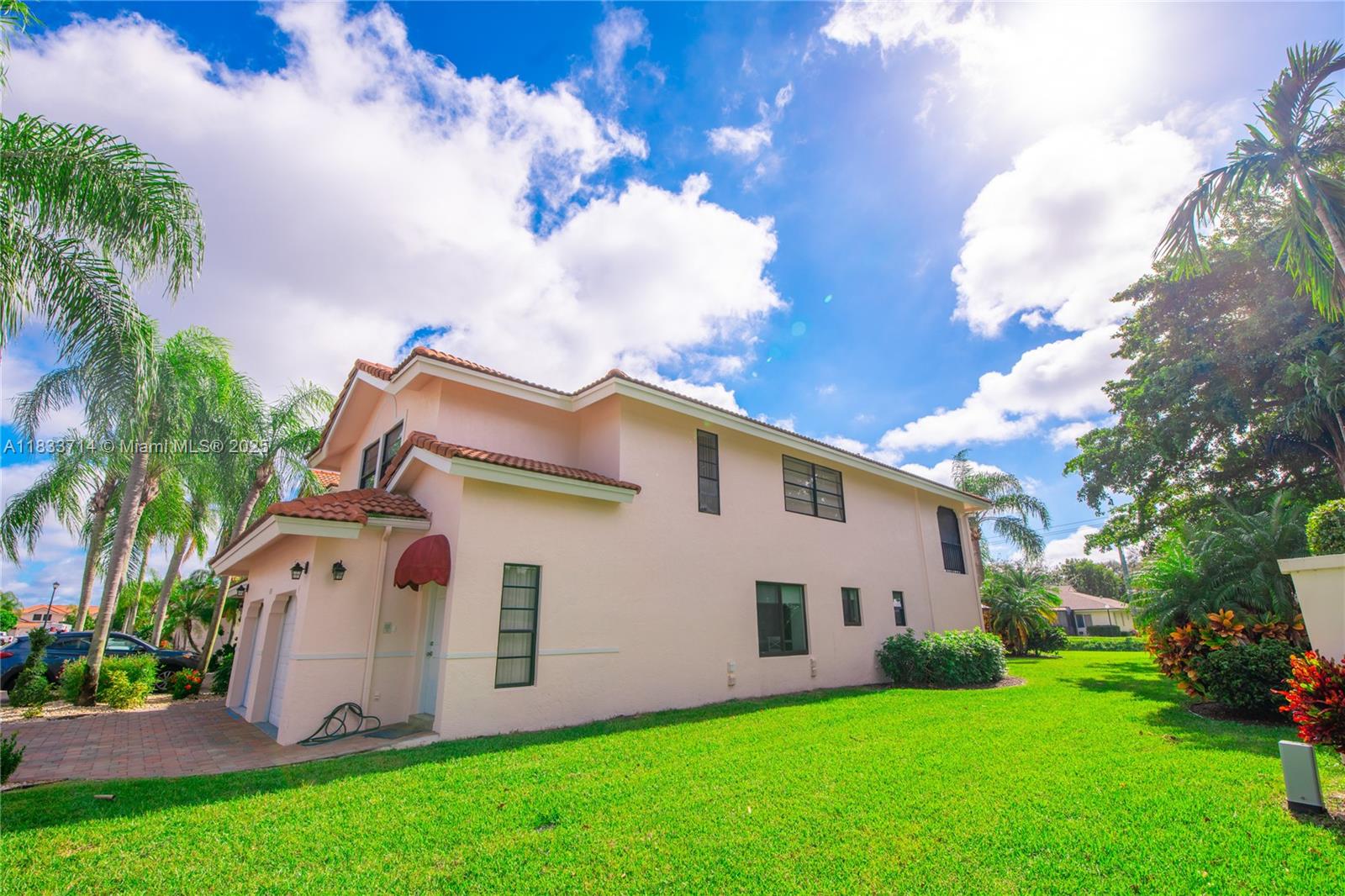 8694 Via Reale #61L, Boca Raton, Florida image 2