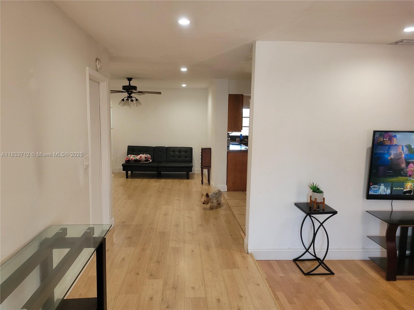 Residential, Pembroke Pines, Florida image 4