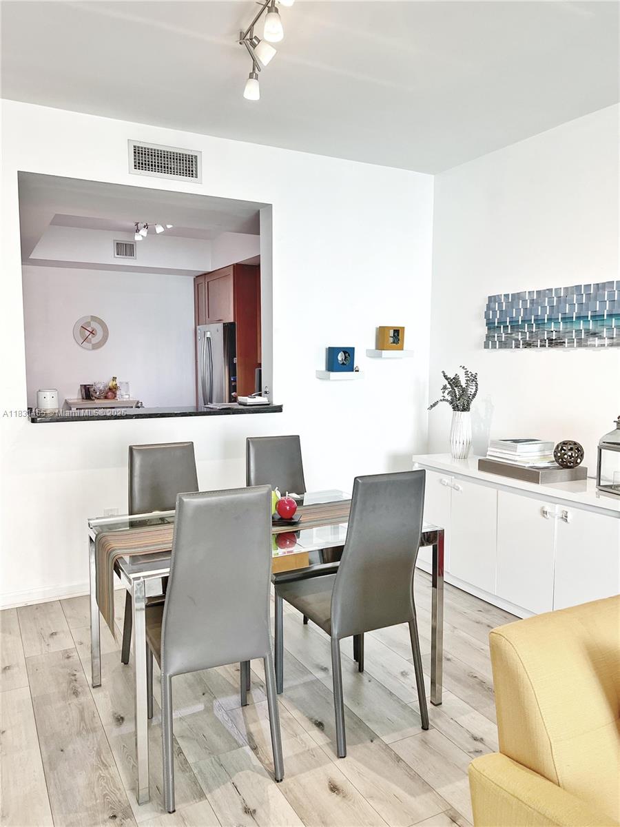 3340 NE 190th St #1507, Aventura, Florida image 17