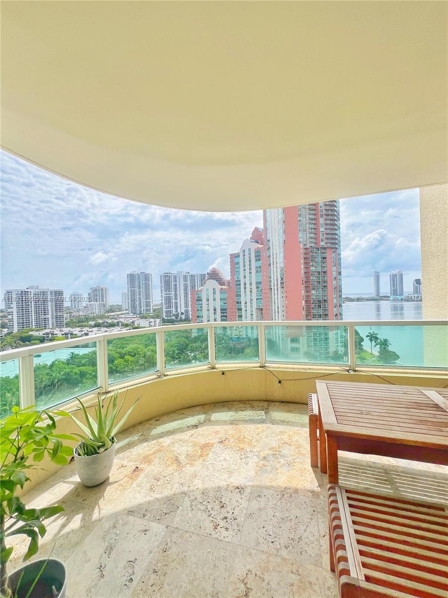 3340 NE 190TH ST #1507, AVENTURA, FL 33180  Photo 2