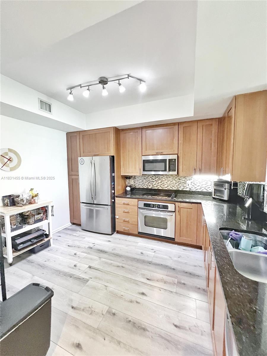 3340 NE 190TH ST #1507, AVENTURA, FL 33180  Photo 8