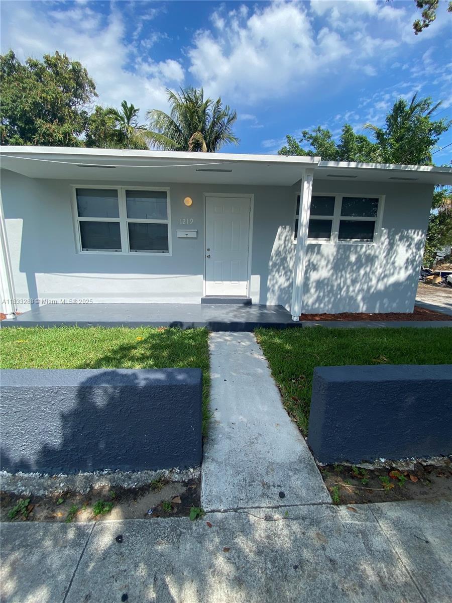 1219 N 20th Ave, Hollywood, Florida image 8
