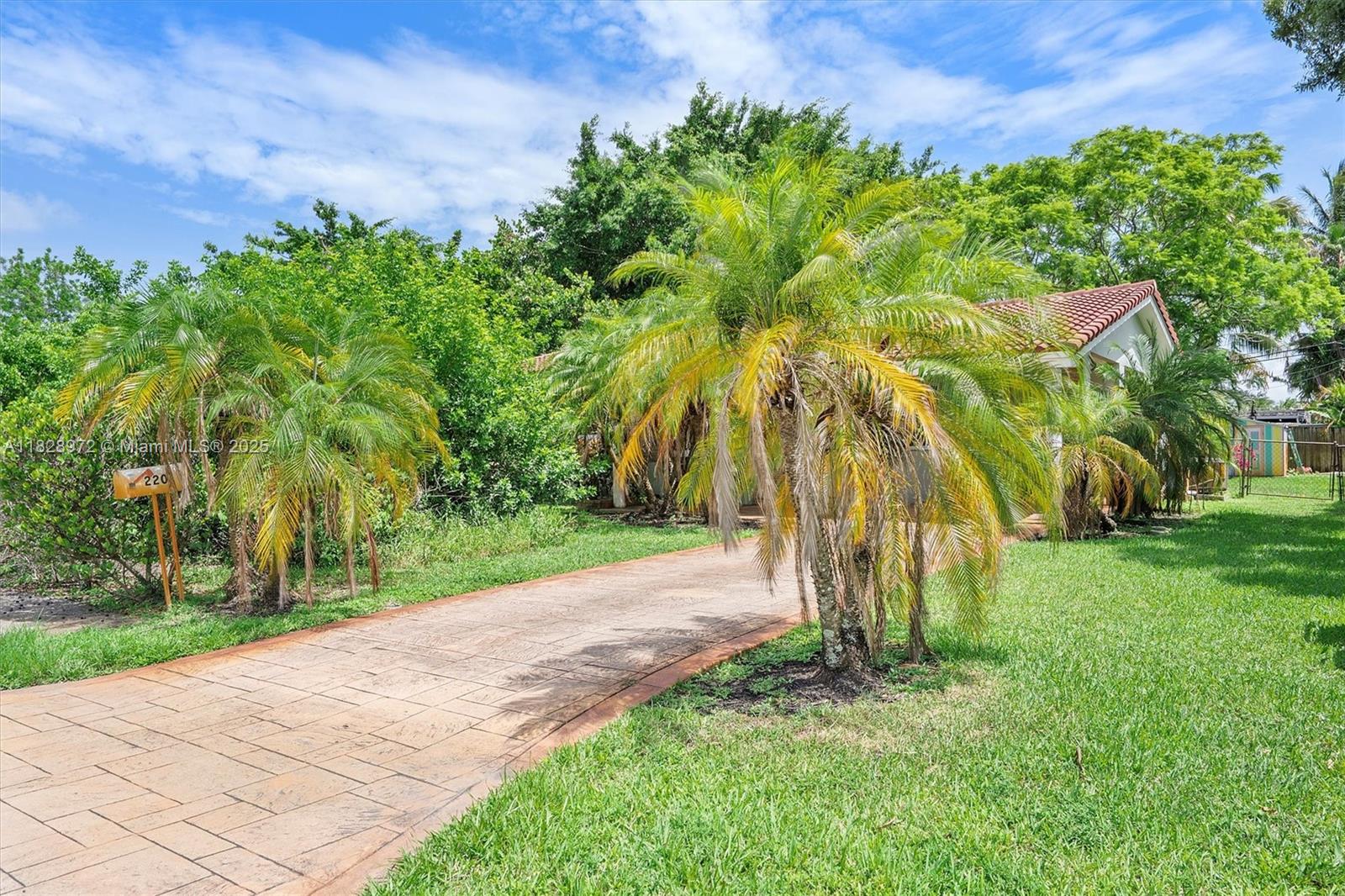 220 NW 35th Ct, Oakland Park, Florida image 23
