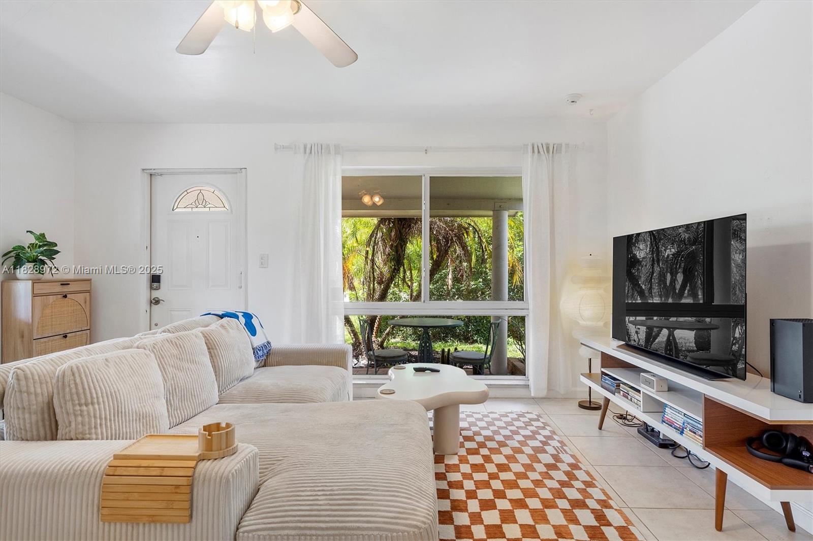 220 NW 35th Ct, Oakland Park, Florida image 5