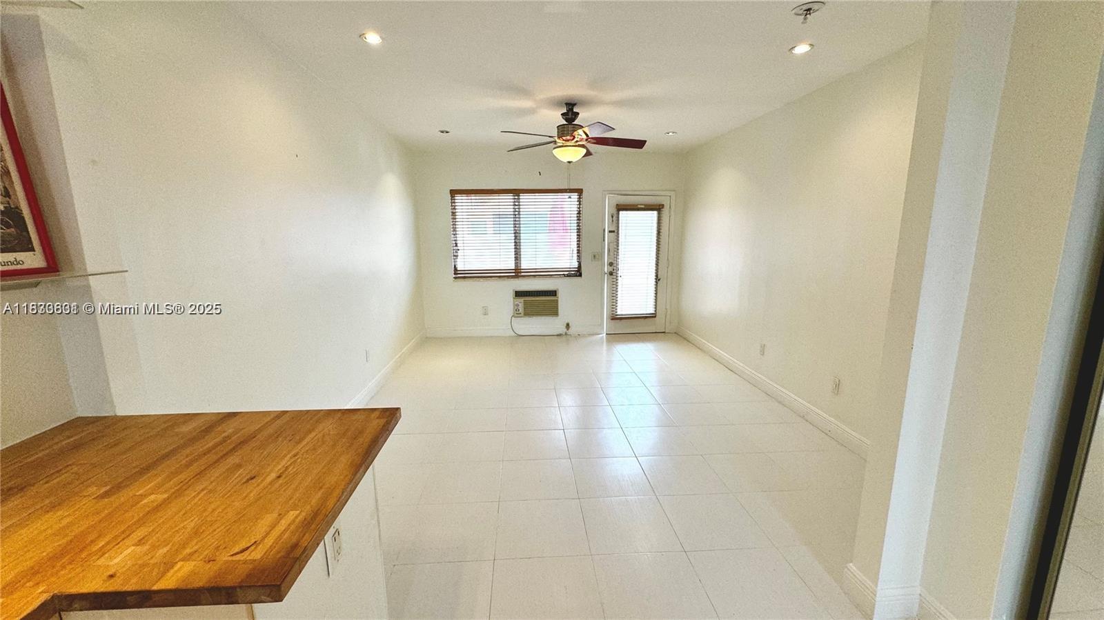 1050 PENNSYLVANIA #24, MIAMI BEACH, FL 33139  Photo 12