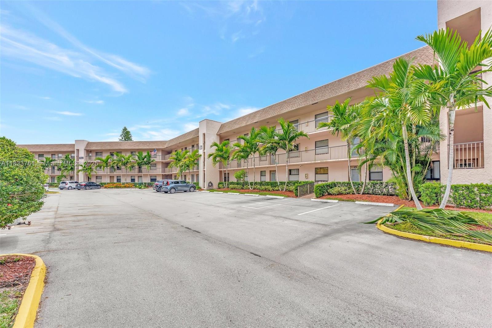 10304 Sunrise Lakes Blvd #209, Sunrise, Florida image 1