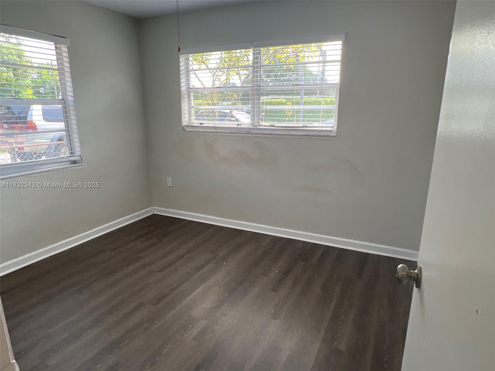 407 S 61ST AVE, HOLLYWOOD, FL 33023  Photo 12