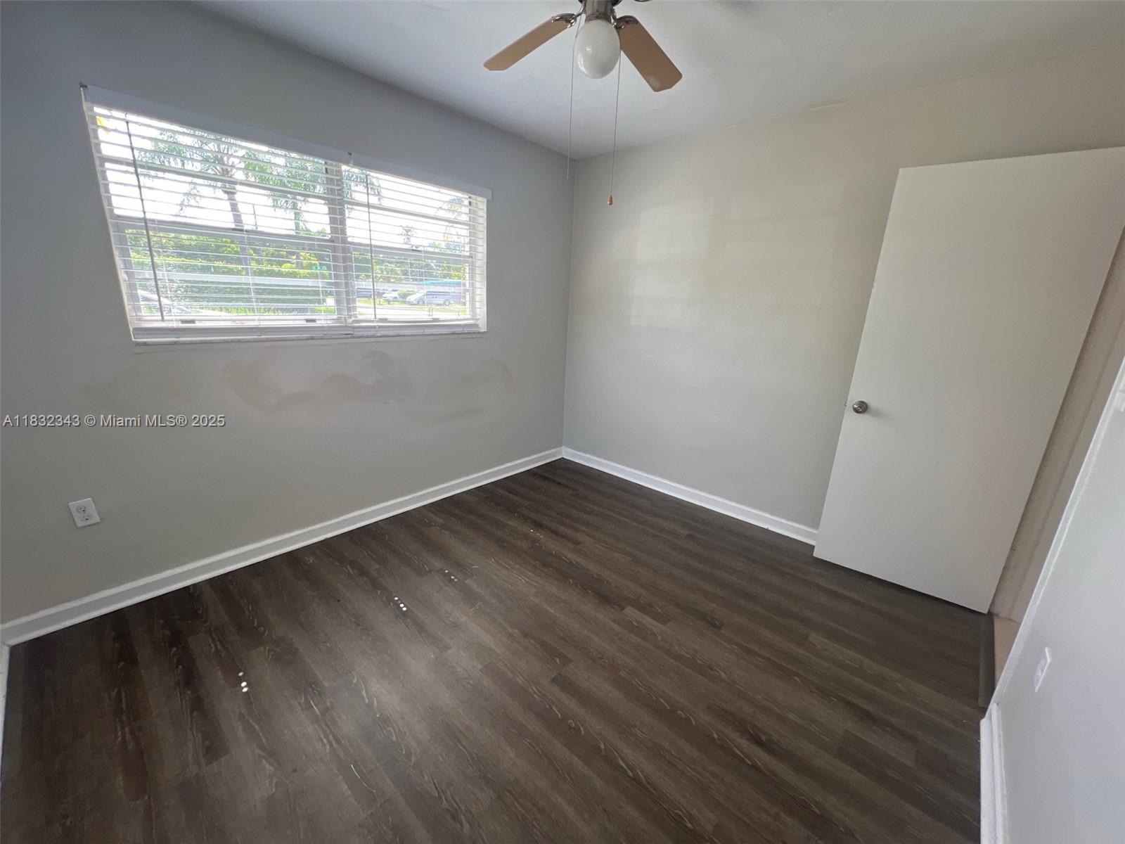 407 S 61ST AVE, HOLLYWOOD, FL 33023  Photo 13