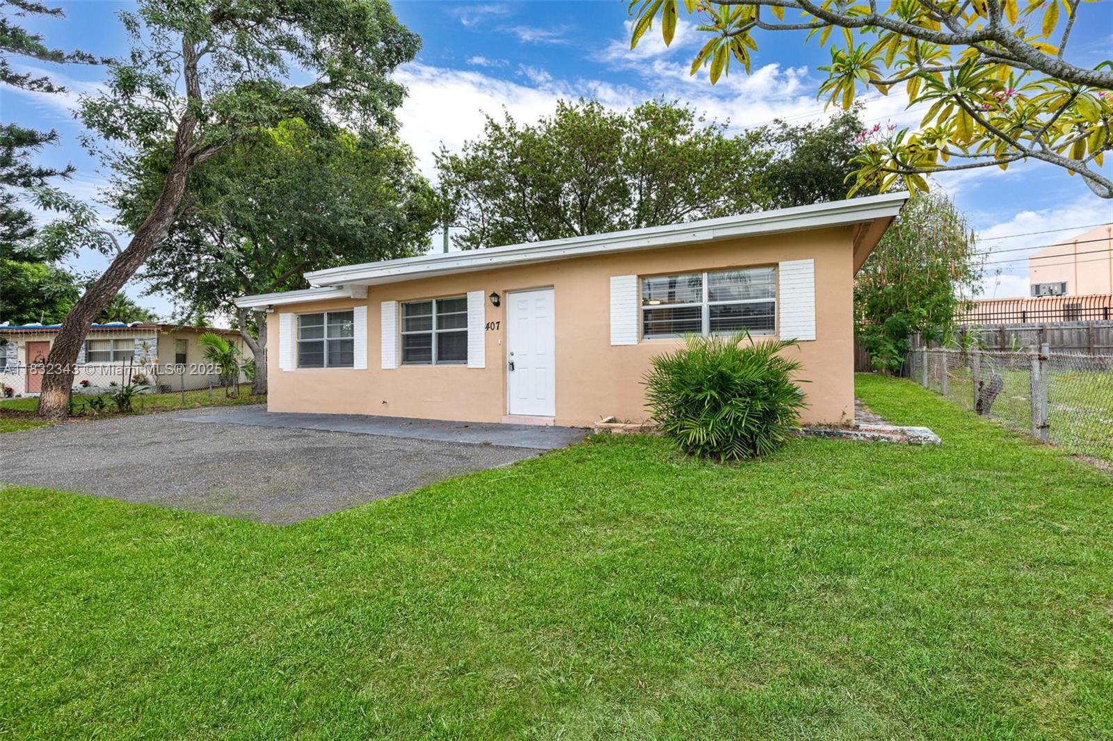 407 S 61st Ave, Hollywood, Florida image 2