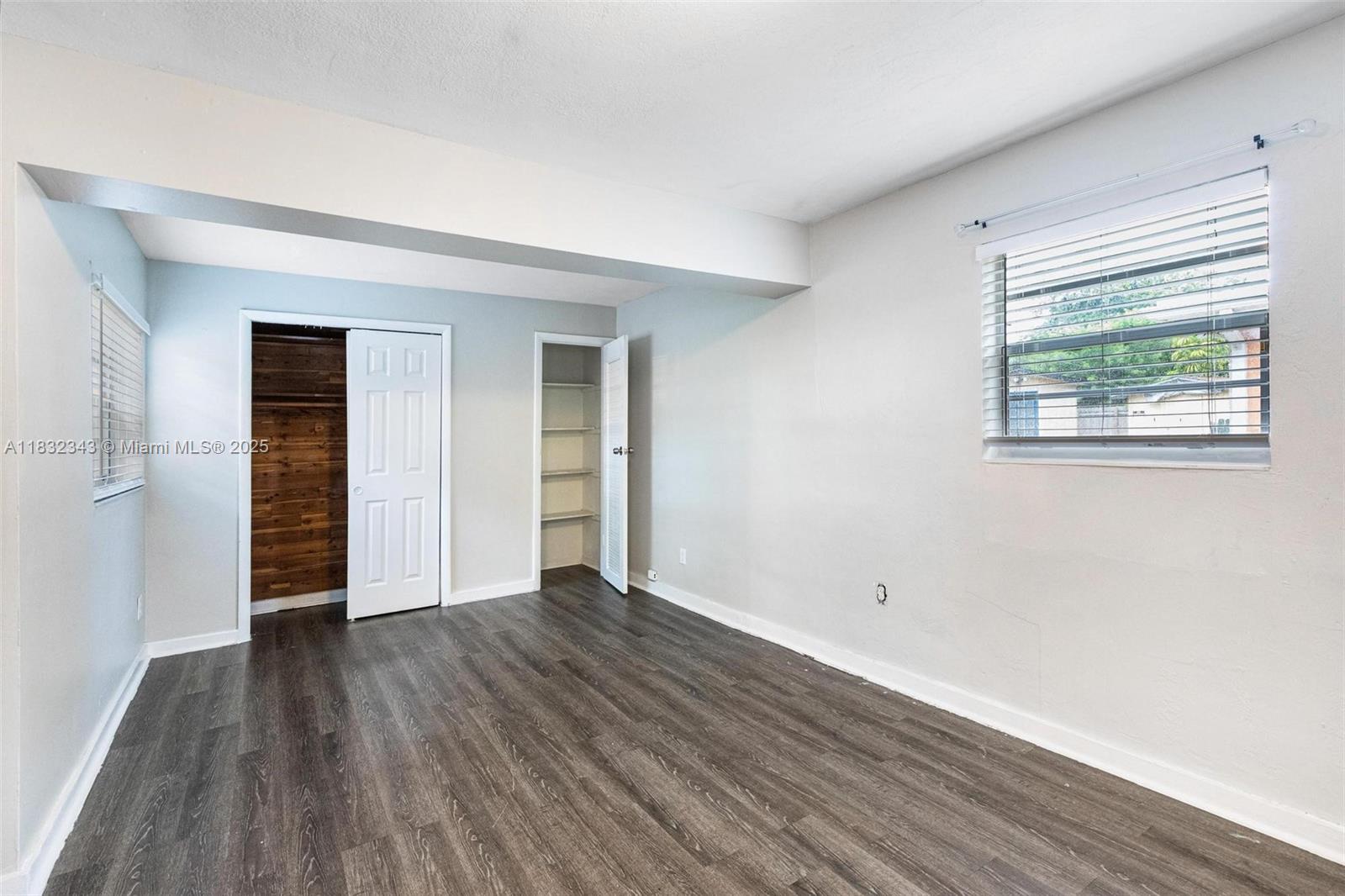 407 S 61st Ave, Hollywood, Florida image 9