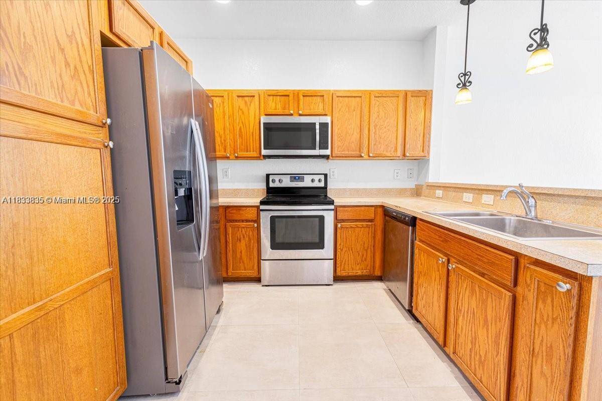 Property photo # 6