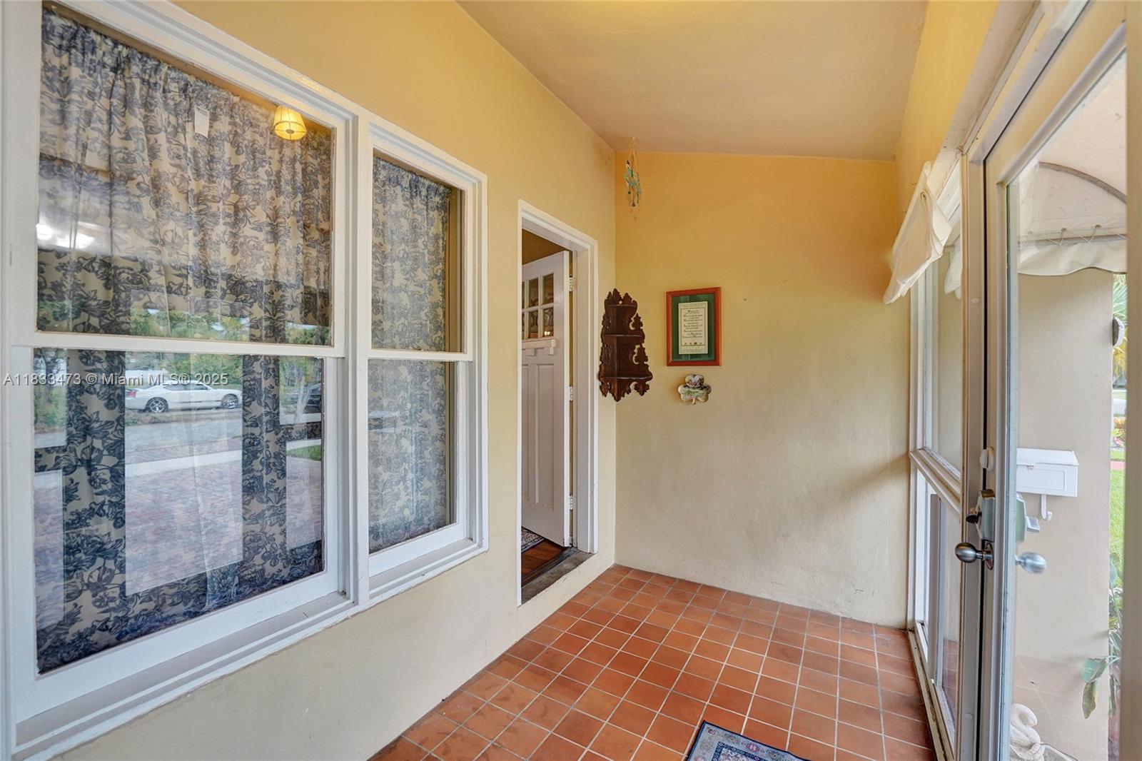 1340 Jackson St, Hollywood, Florida image 3